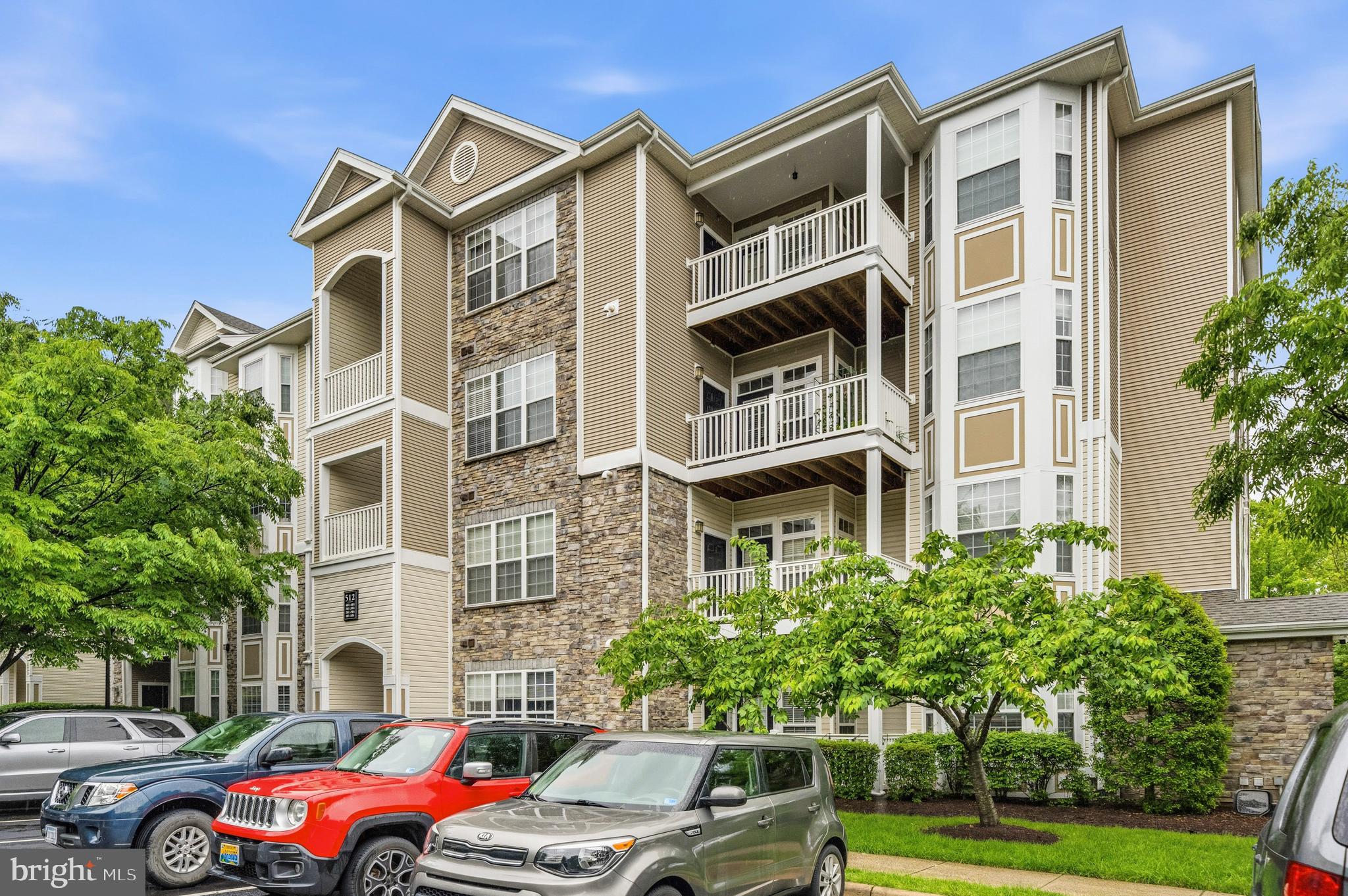 WESTCHESTER AT STRATFORD - Residential