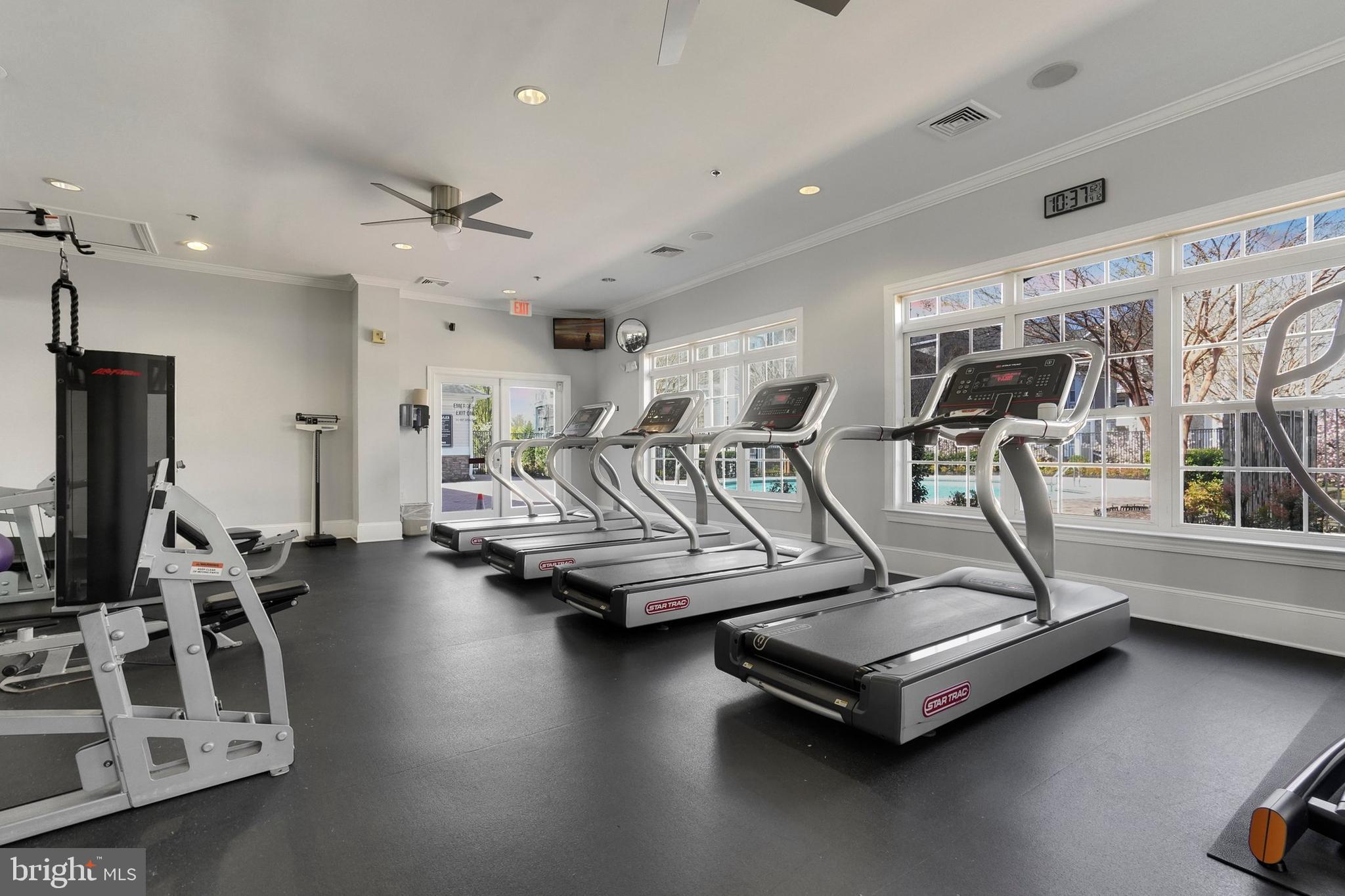 512 SUNSET VIEW TERRACE SE 202