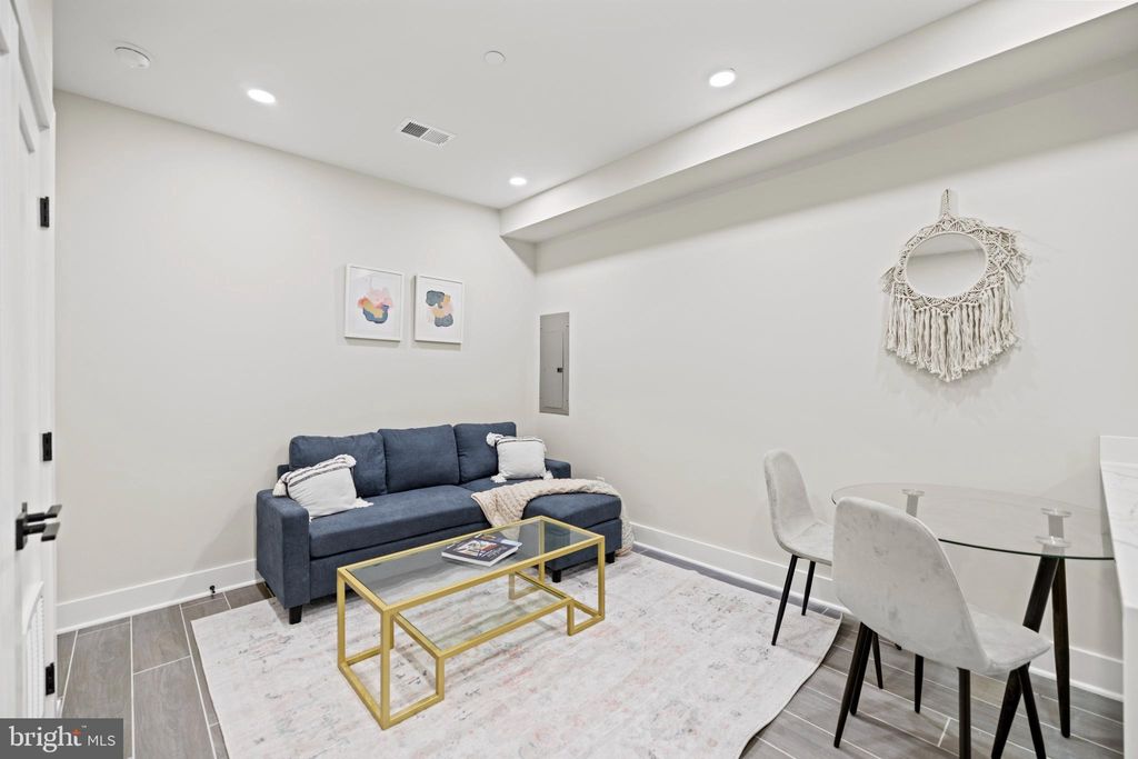 Photo of 824 18th Street NE #3, WASHINGTON, DC 20002 (MLS # DCDC2229182)