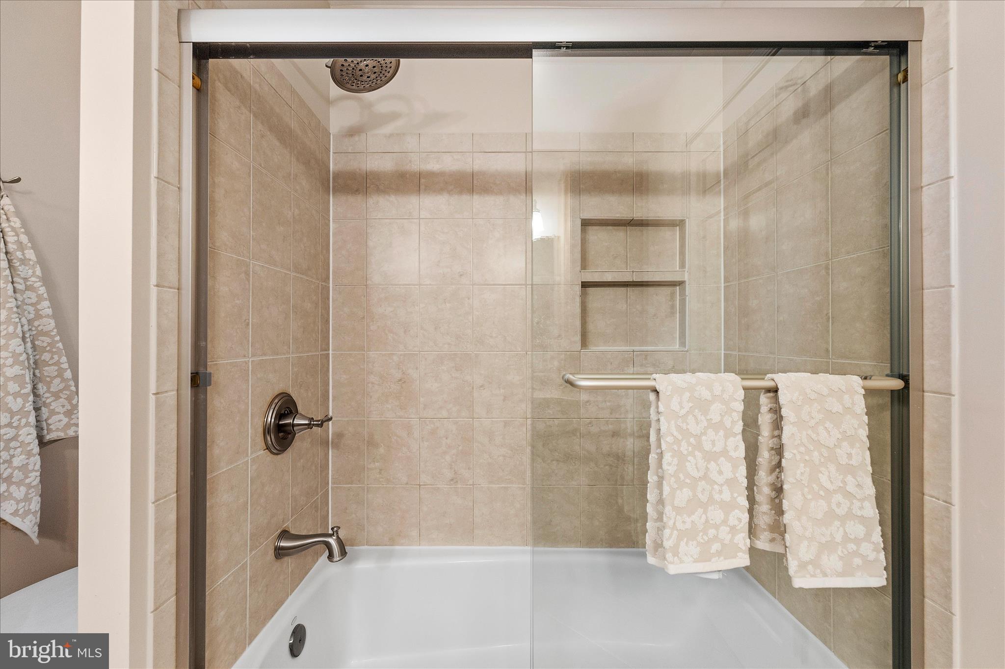 CLARY'S FOREST - Residential