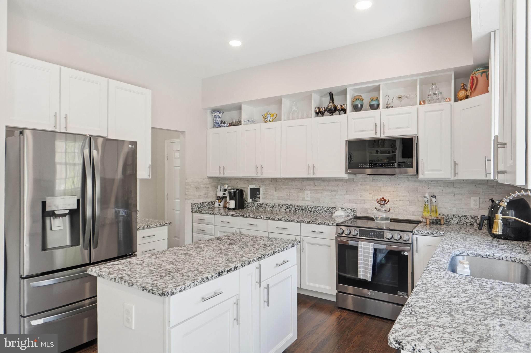 MONTYVILLE ESTATES - Residential