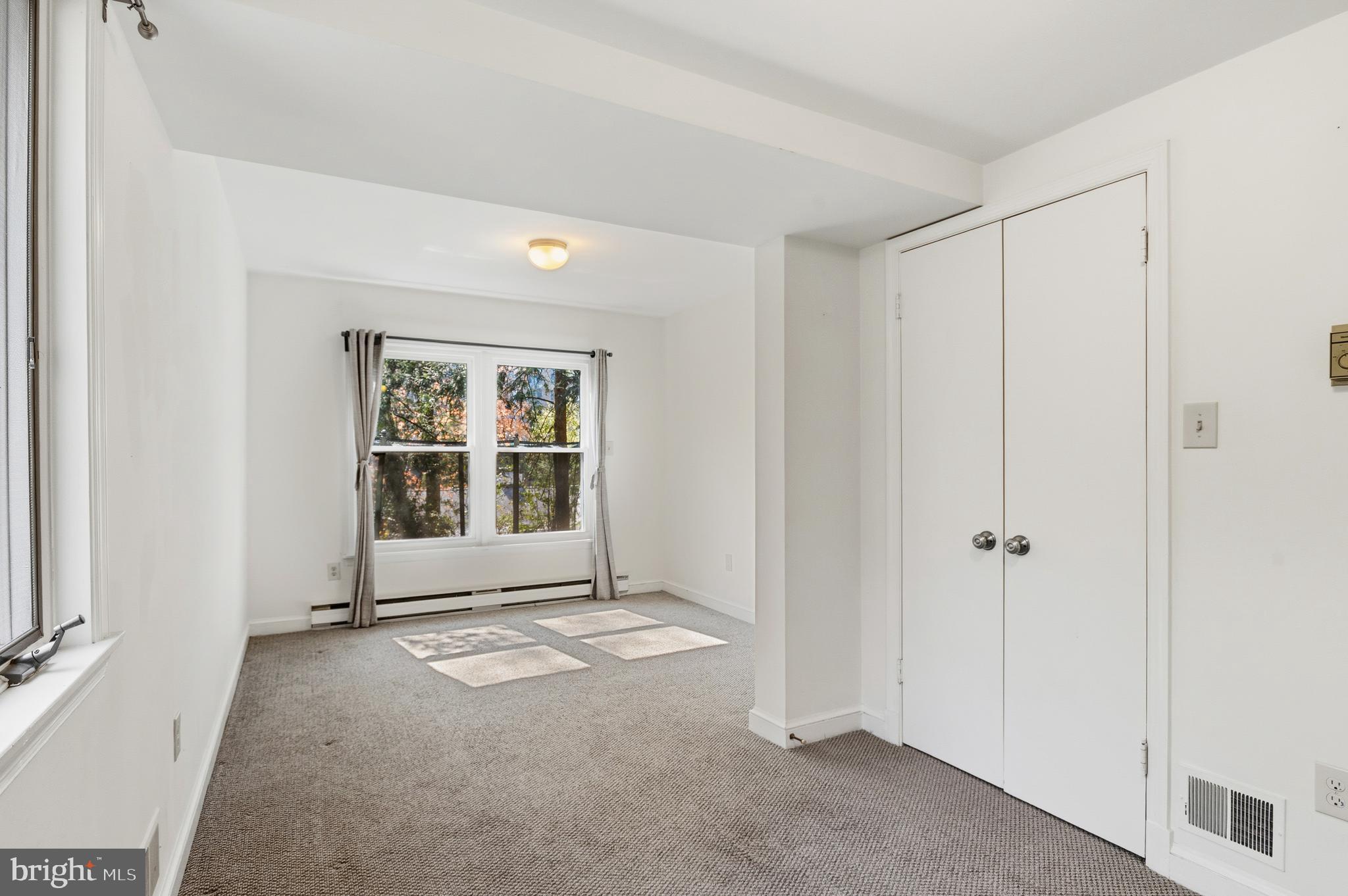 SOMERSET HEIGHTS - Residential