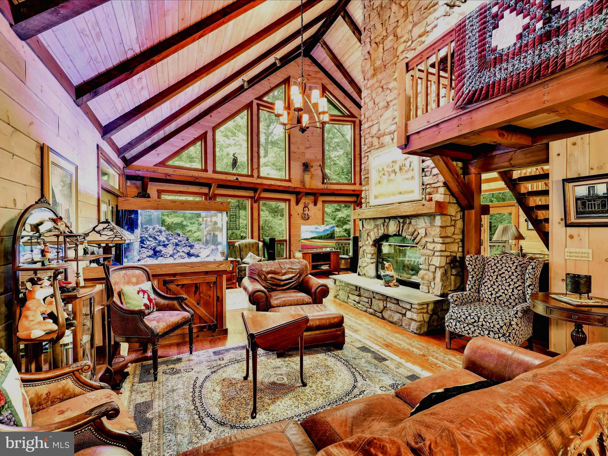 506 HEMLOCK LANE