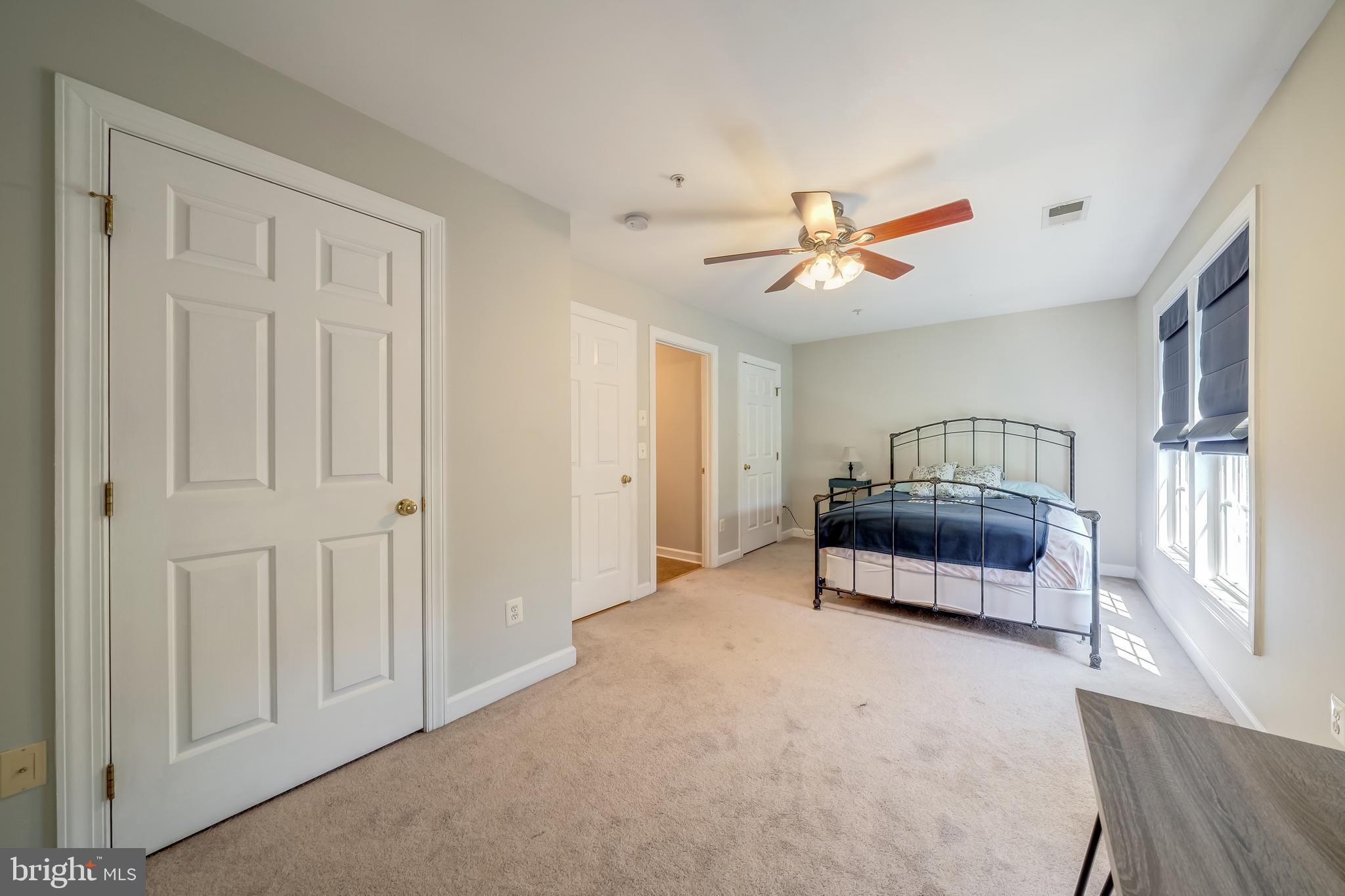 SUMMERS GROVE - Residential Lease