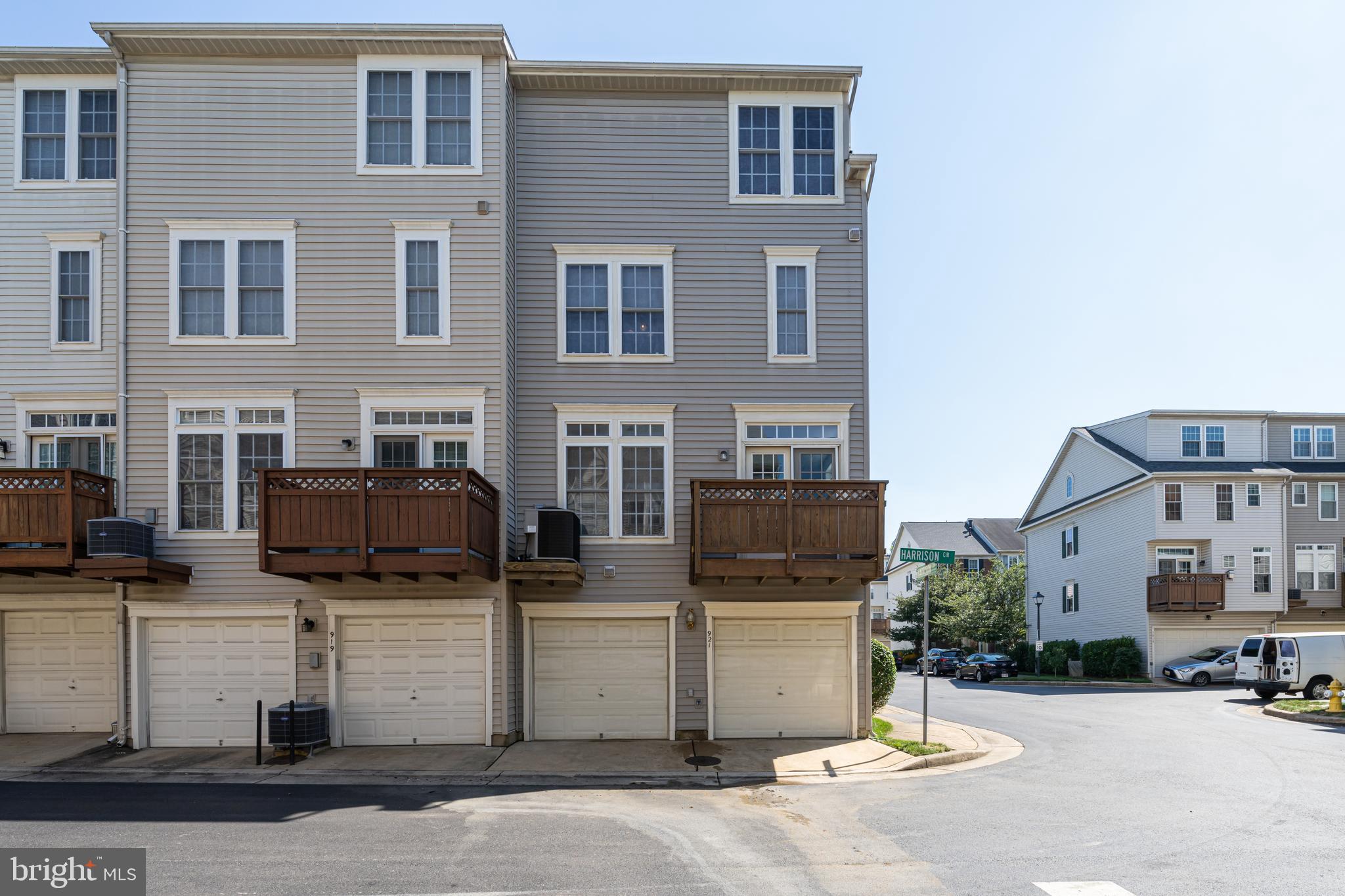 SUMMERS GROVE - Residential Lease