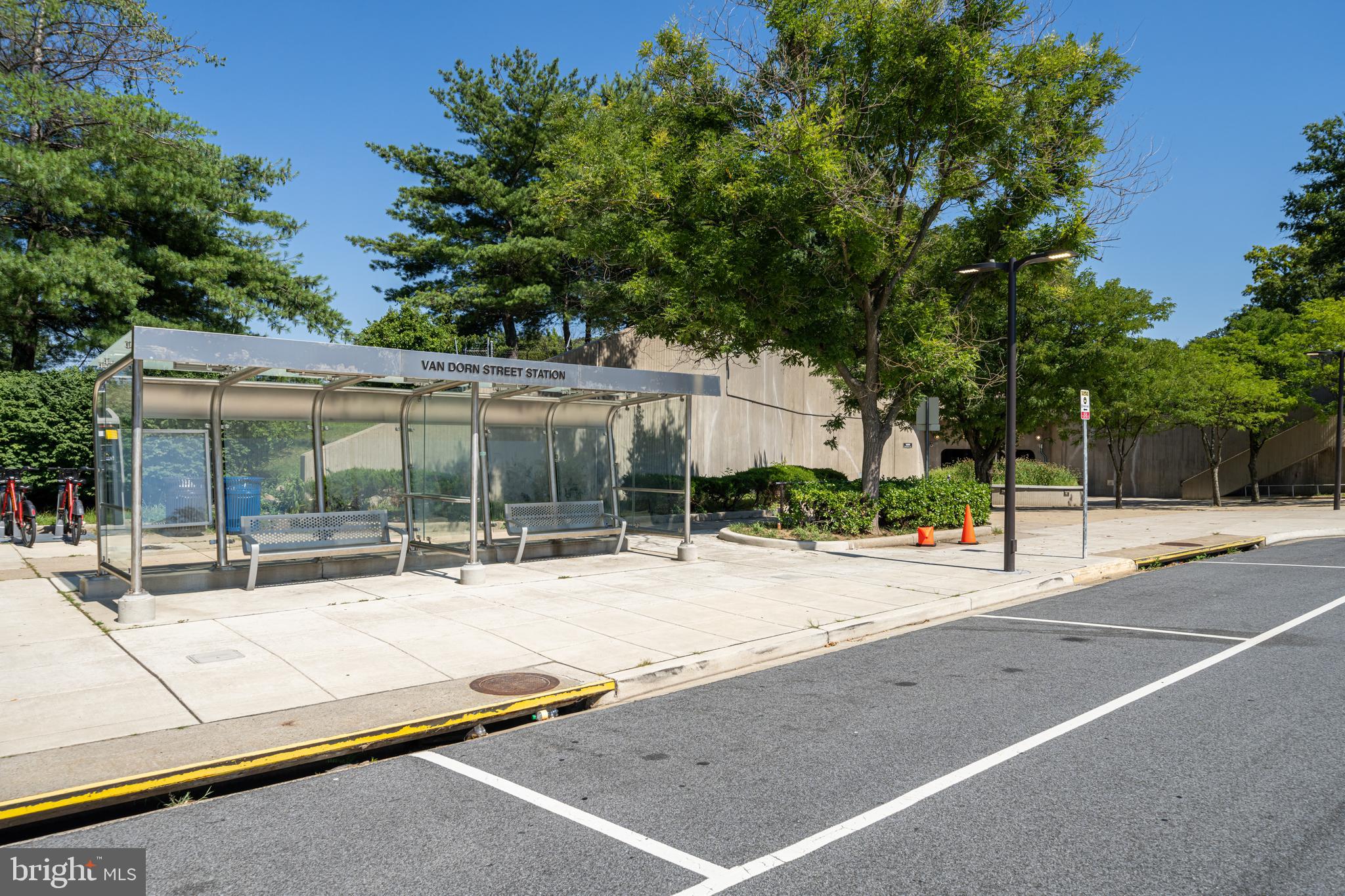 SUMMERS GROVE - Residential Lease