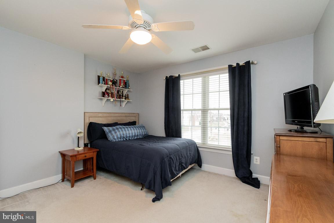 PEMBROOKE/VICTORY LAKES - Residential Lease