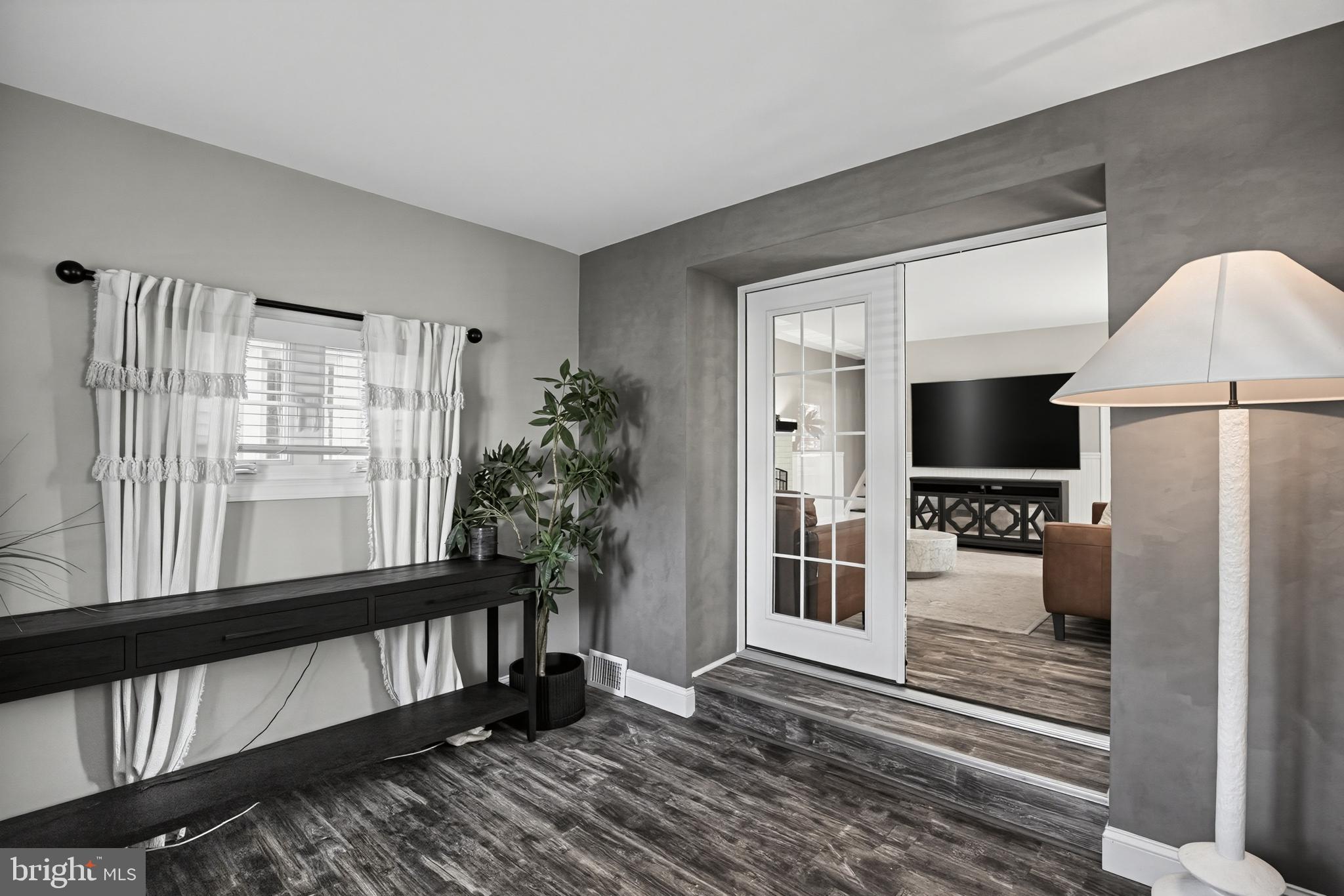 408 HILLSIDE AVENUE