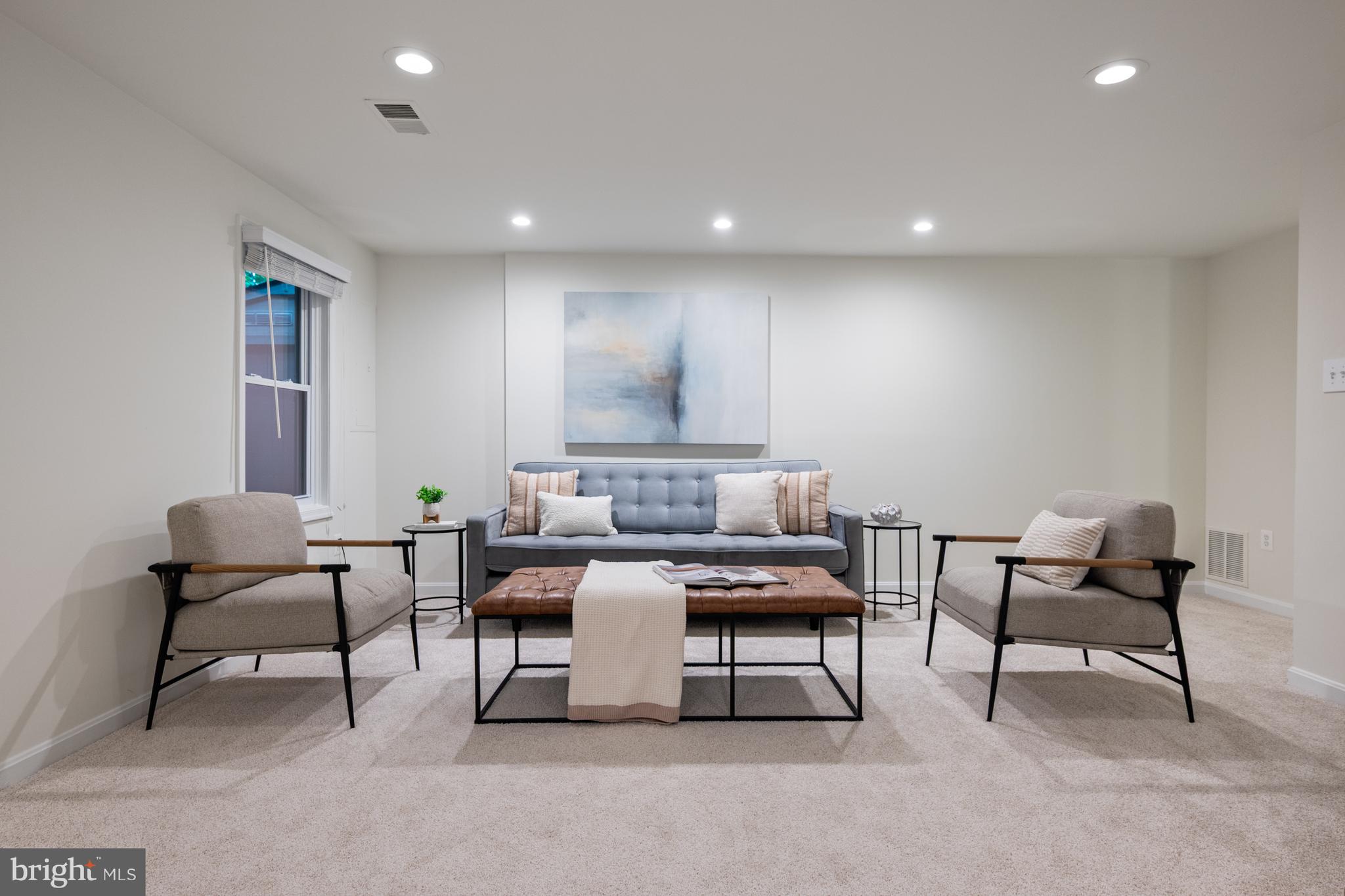 OLDE OAK RIDGE - Residential