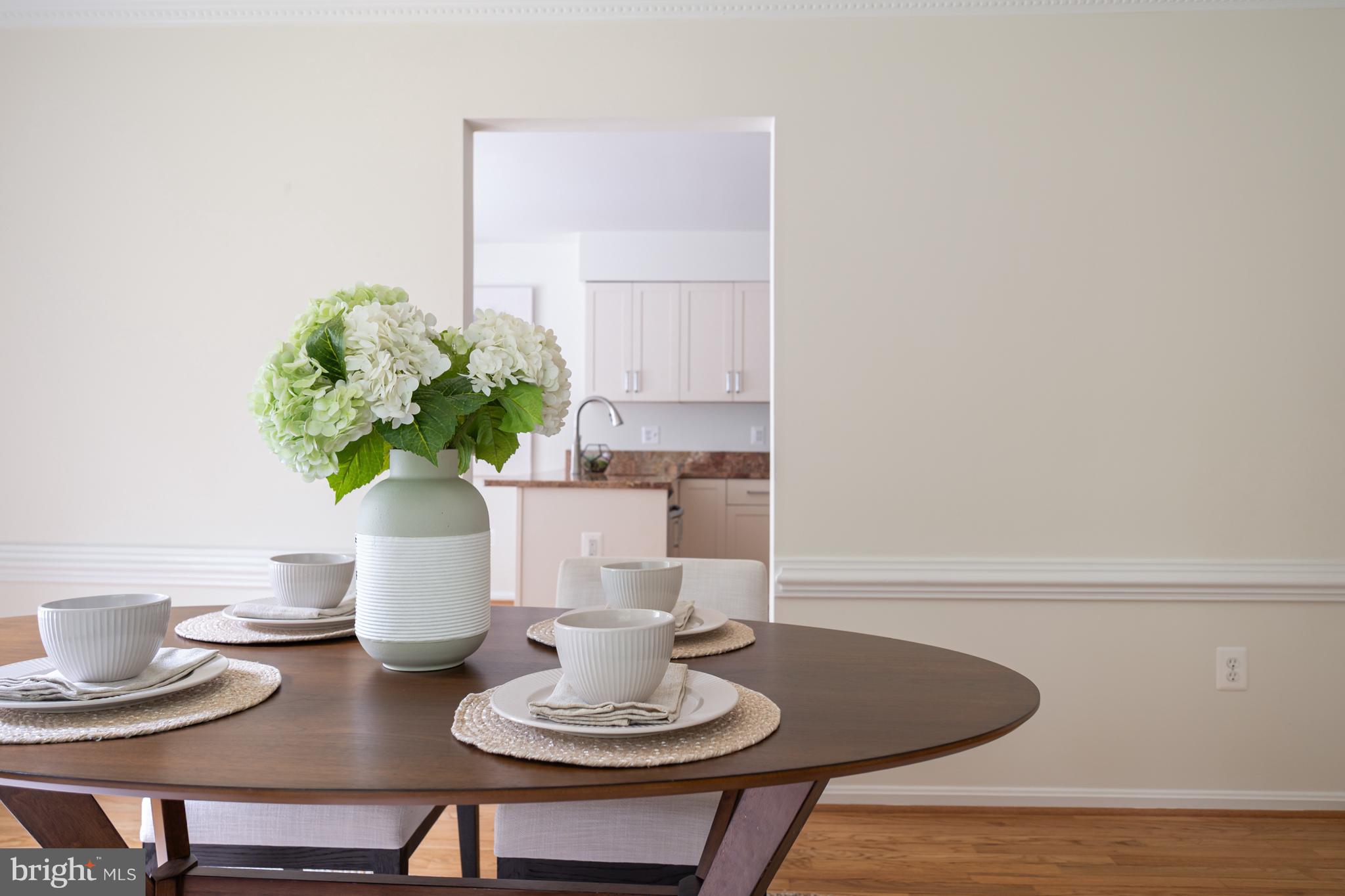 OLDE OAK RIDGE - Residential