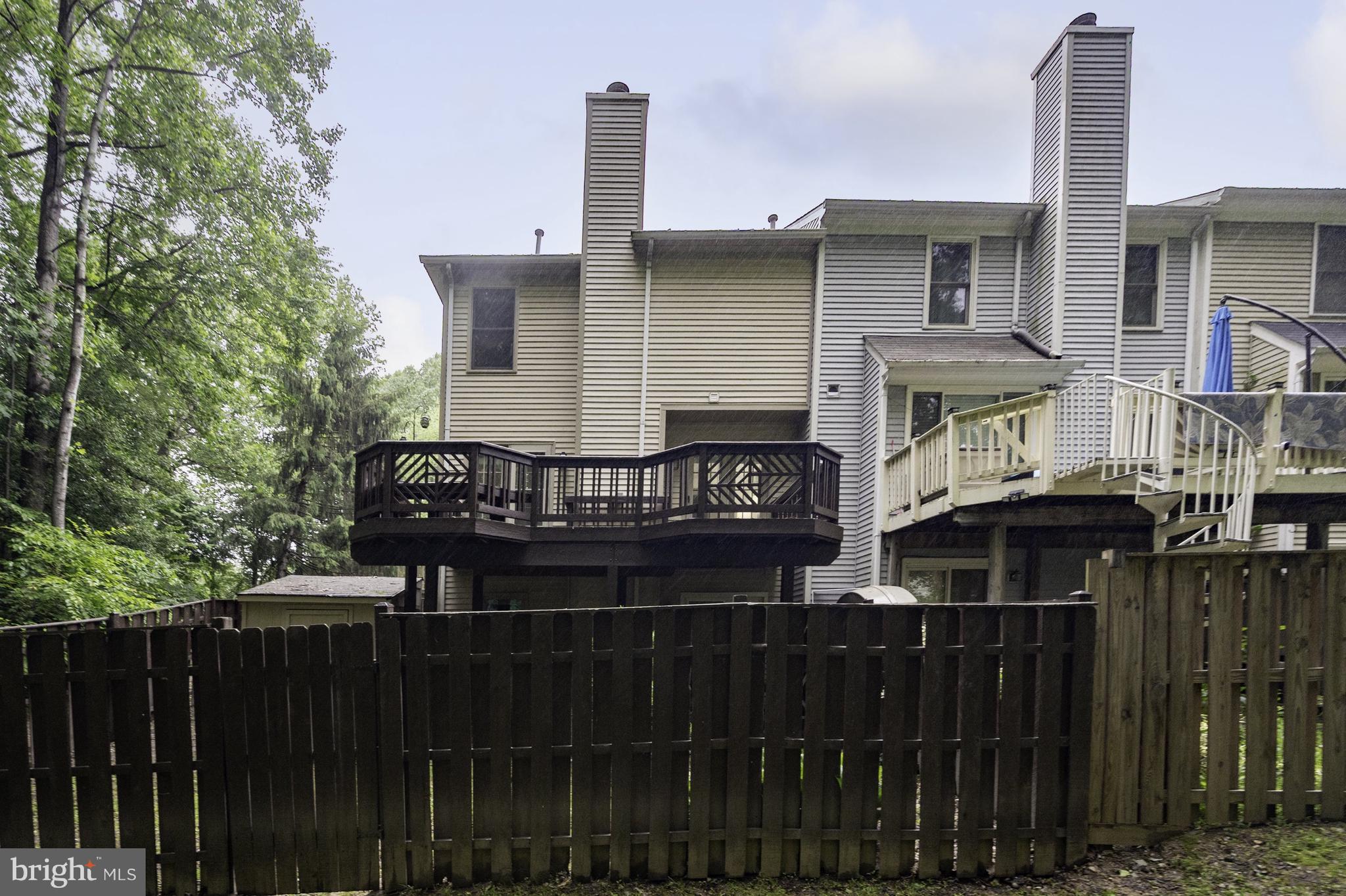 OLDE OAK RIDGE - Residential