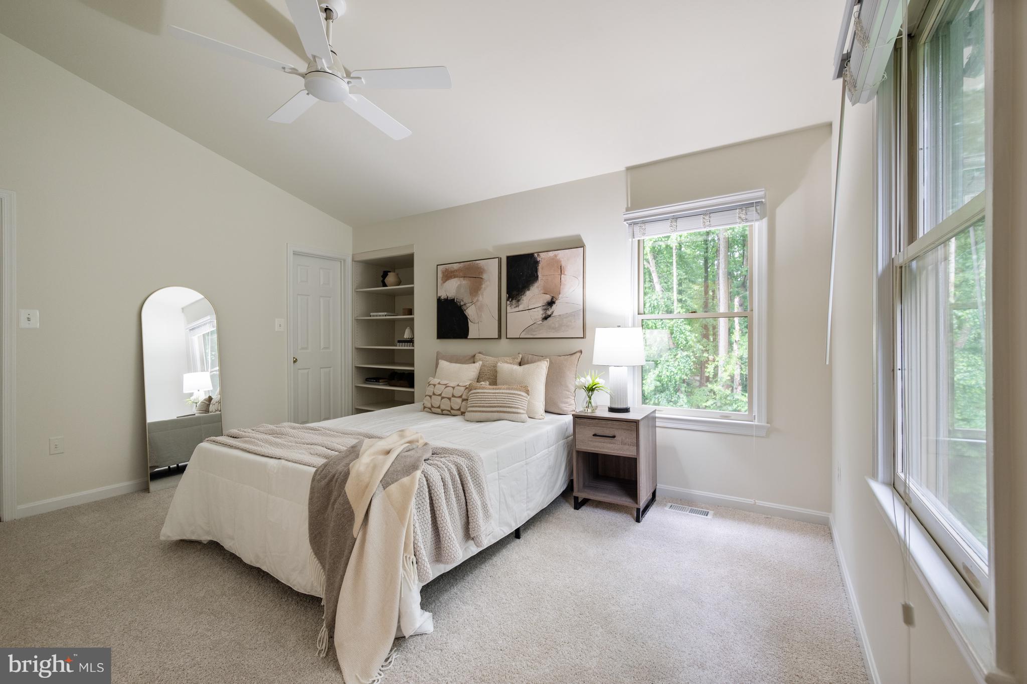 OLDE OAK RIDGE - Residential