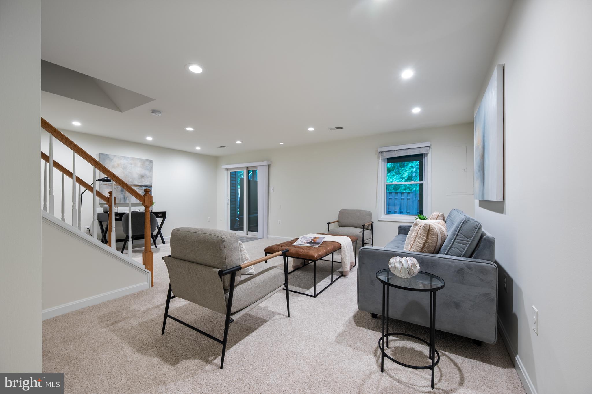 OLDE OAK RIDGE - Residential