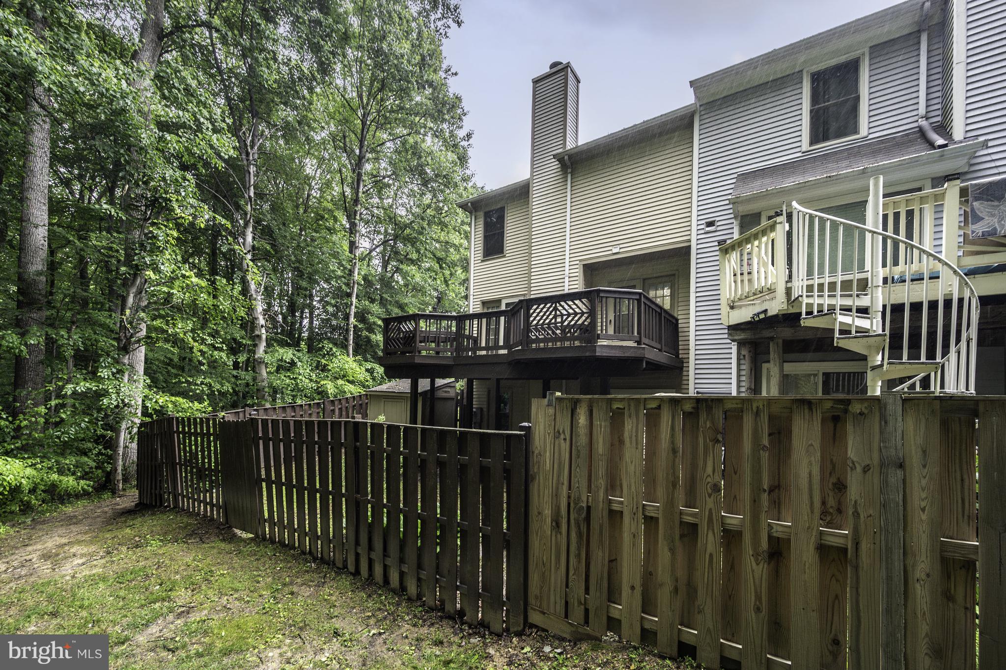 OLDE OAK RIDGE - Residential