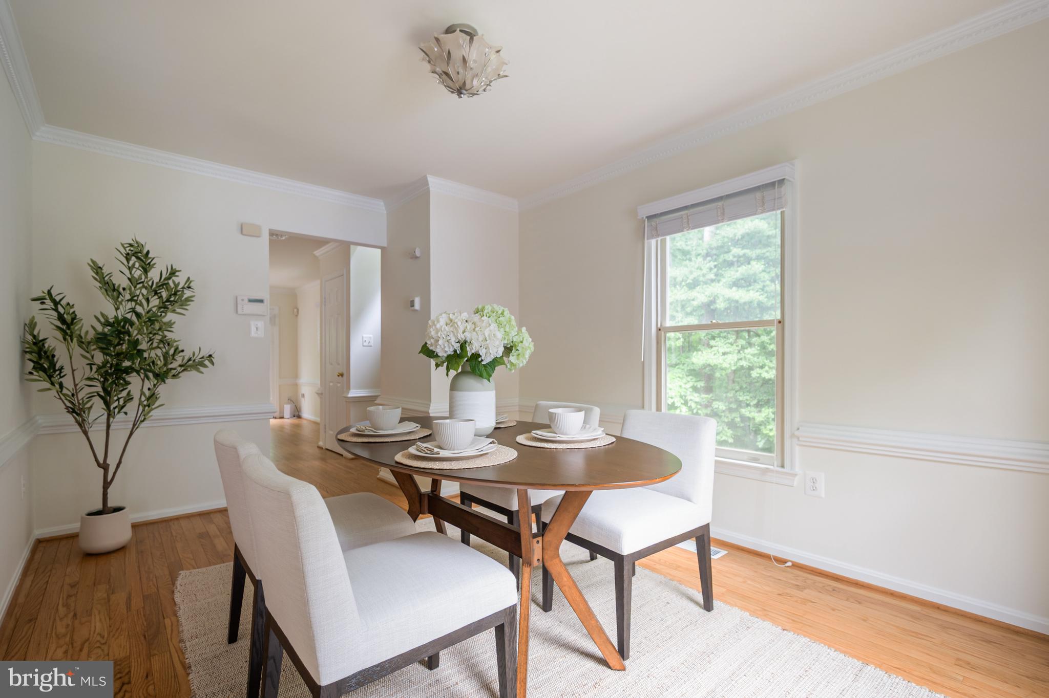 OLDE OAK RIDGE - Residential