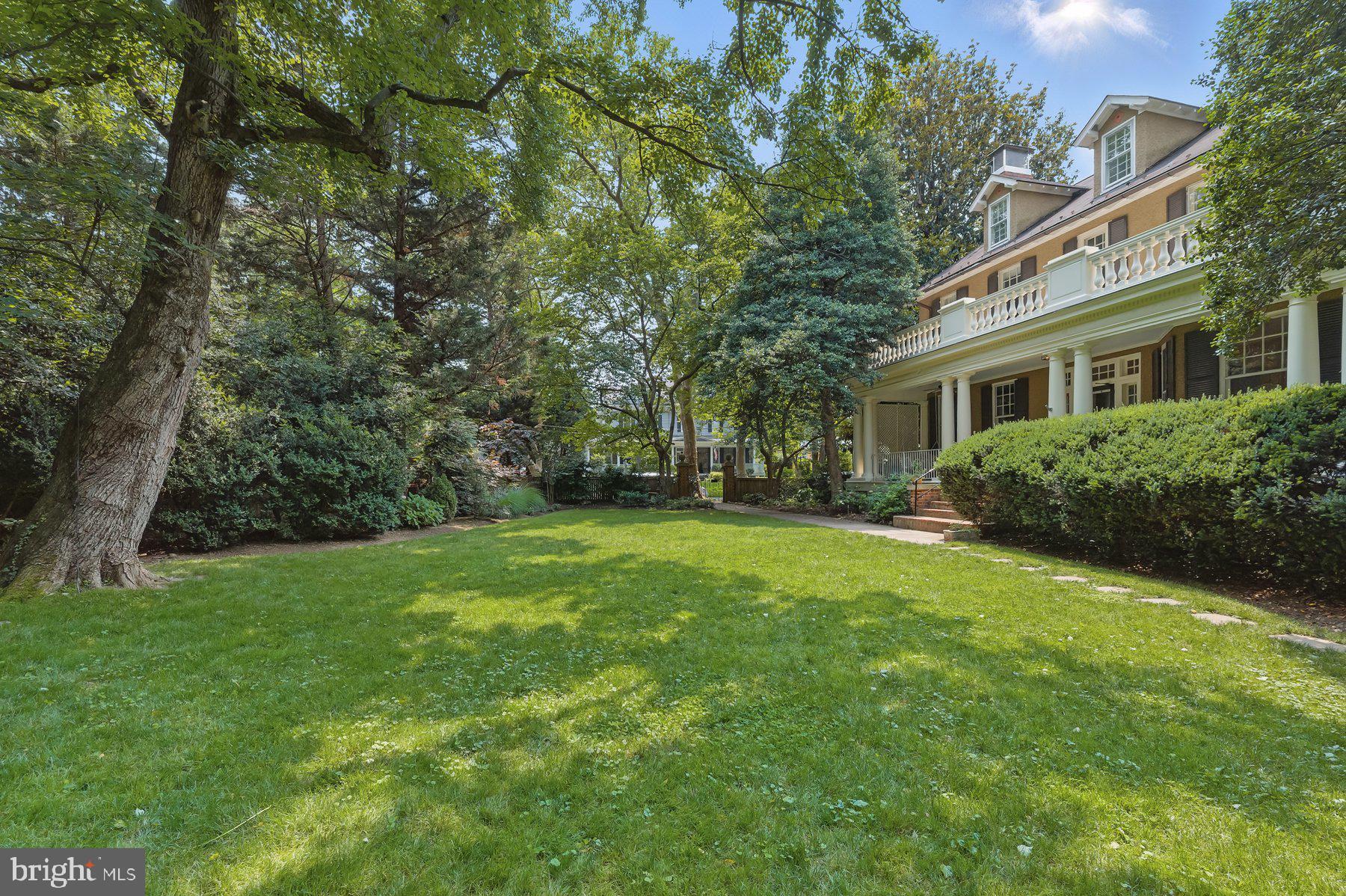 CHEVY CHASE VILLAGE - Residential