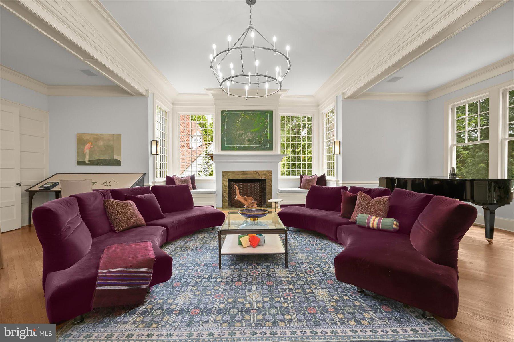 CHEVY CHASE VILLAGE - Residential