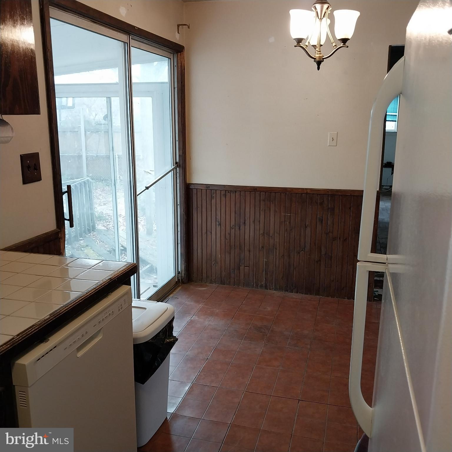 FAIRLAWN - Residential