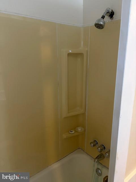 FAIRLAWN - Residential