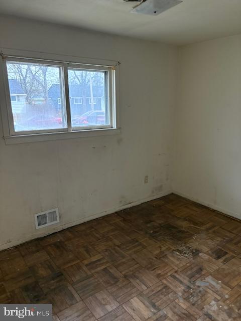 FAIRLAWN - Residential