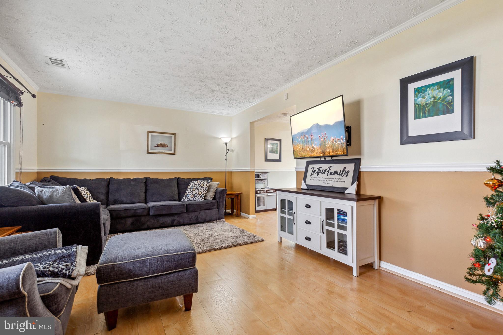 HAMPSHIRE - Residential