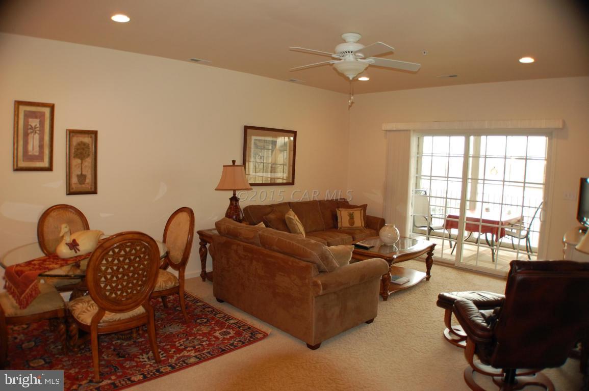 WATERS EDGE - Residential