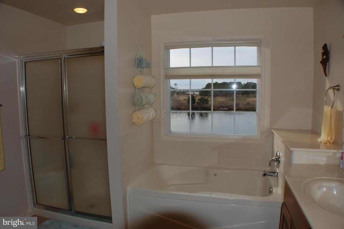 WATERS EDGE - Residential