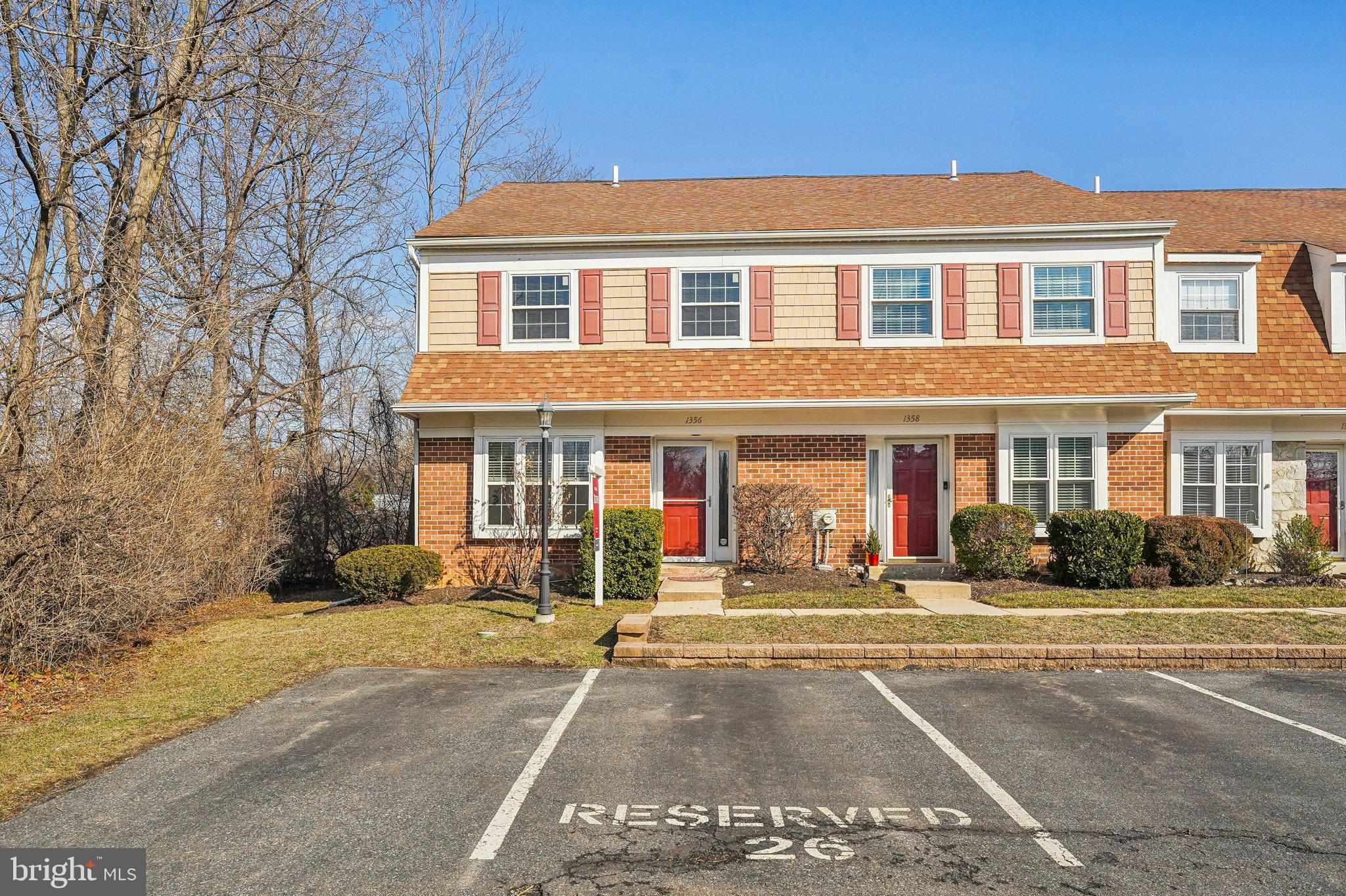 WESTON VILLAGE - Residential