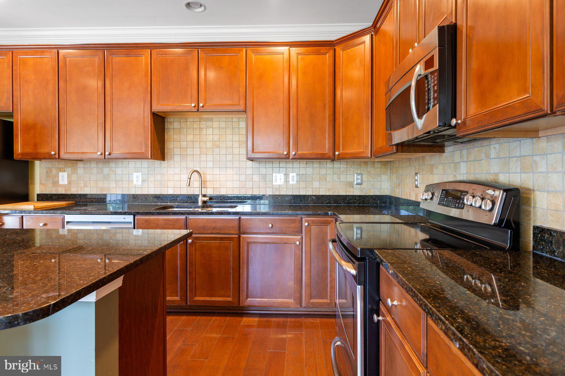 GATEWAY OVERLOOK - Residential