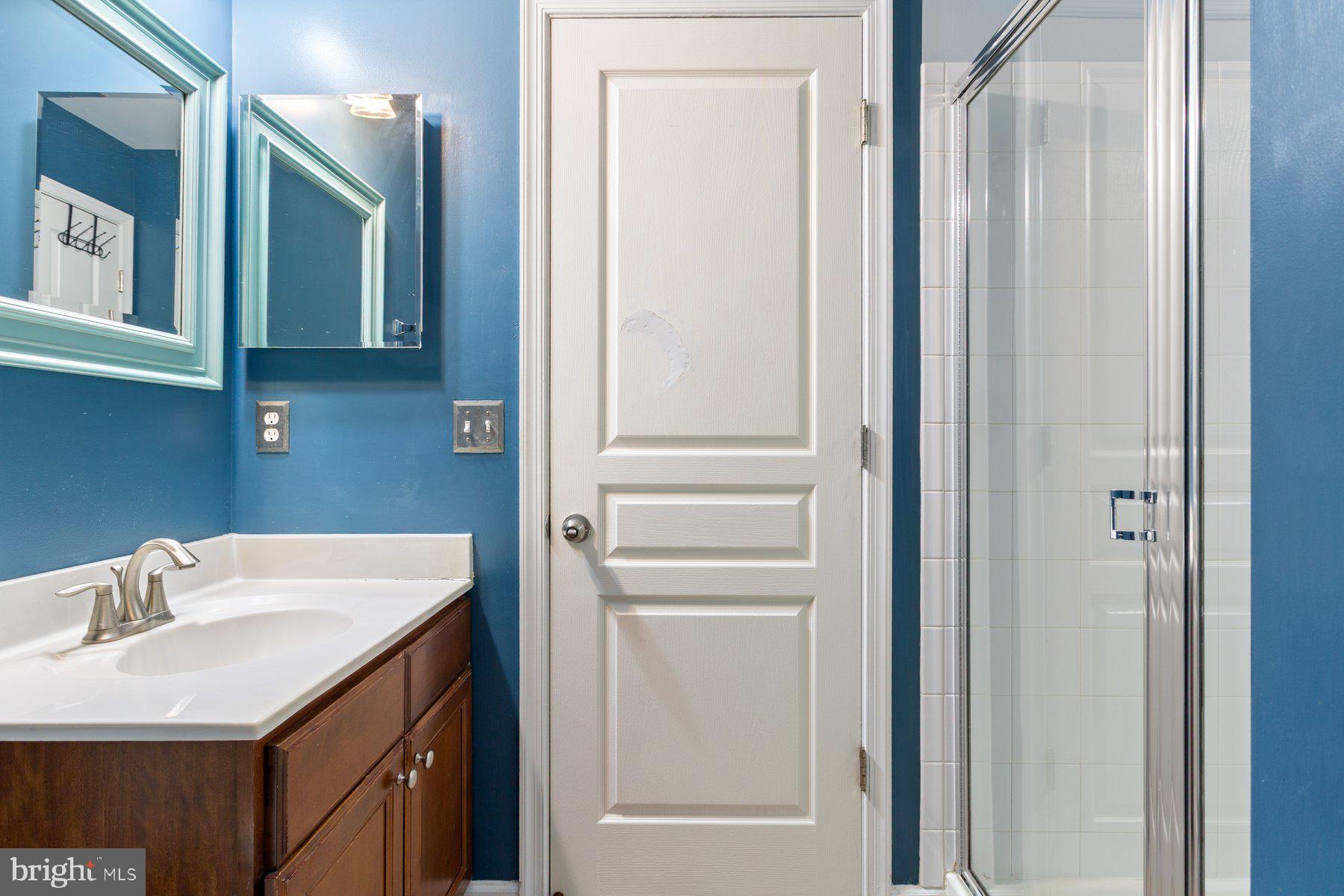 GATEWAY OVERLOOK - Residential