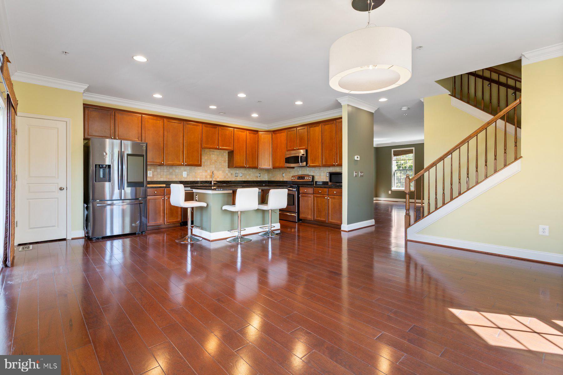 GATEWAY OVERLOOK - Residential