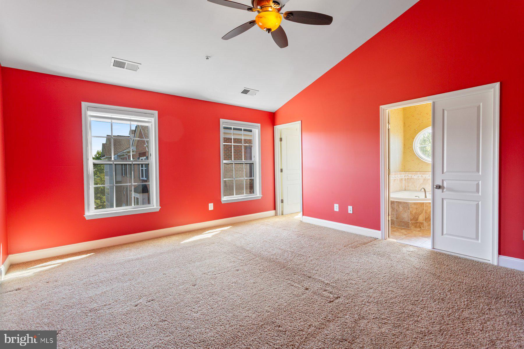 GATEWAY OVERLOOK - Residential