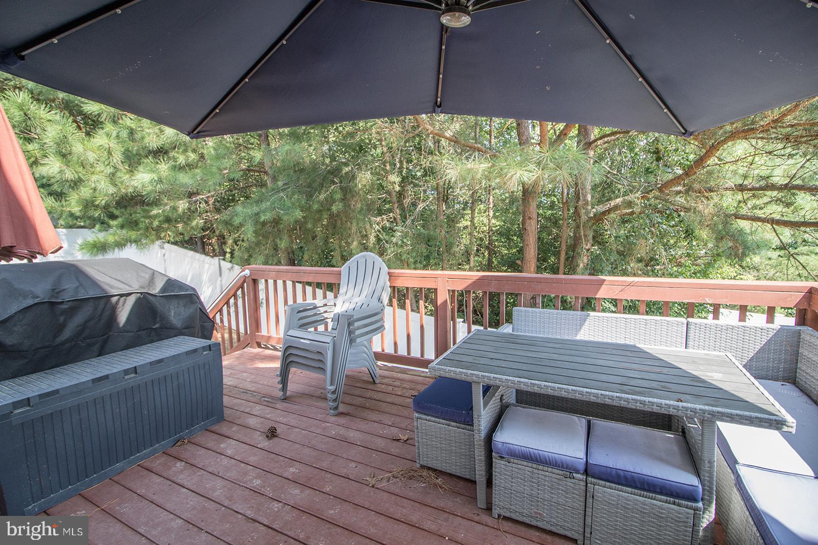 WILLOW WOODS - Residential