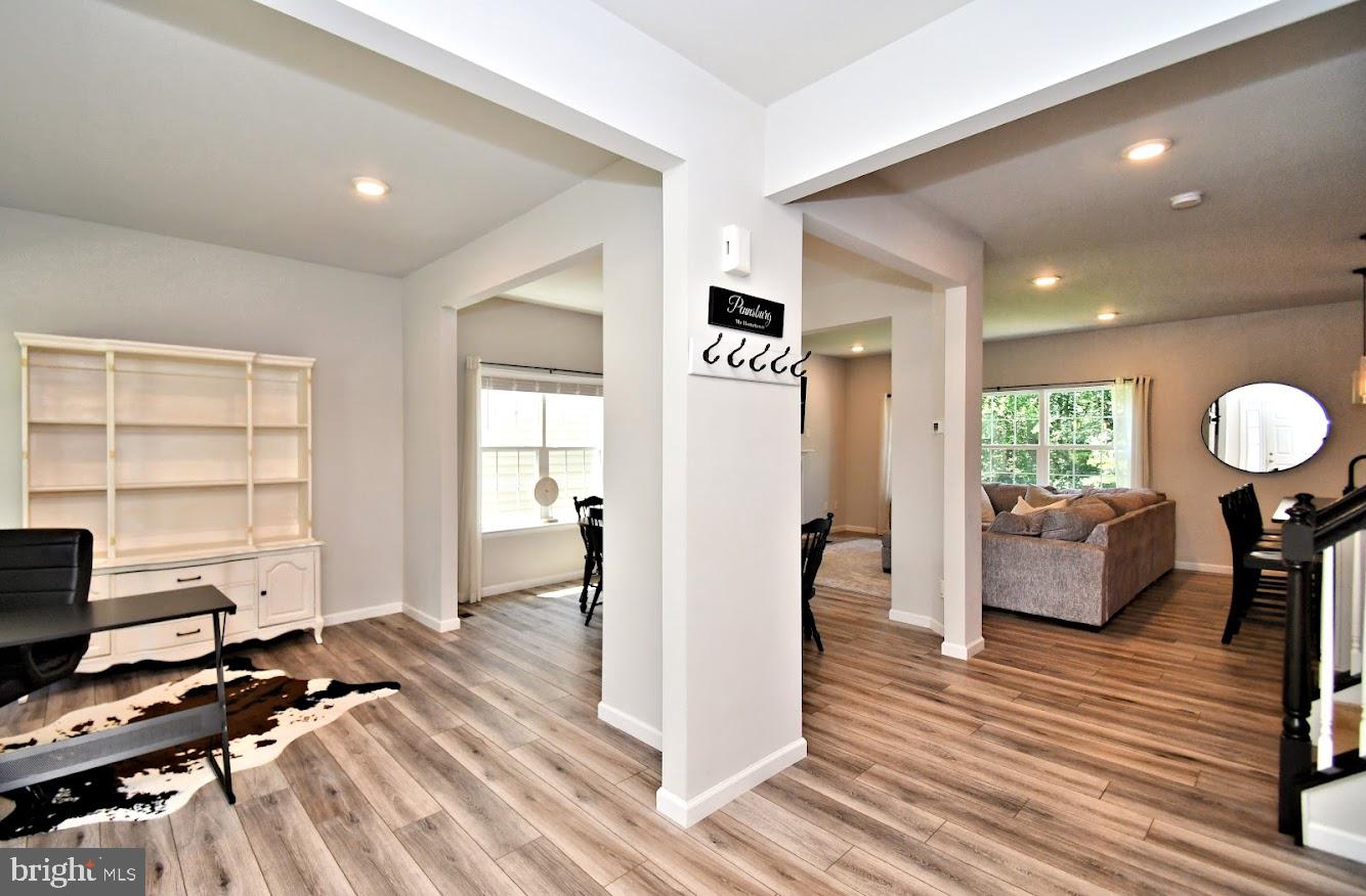 3018 LYNWOOD COURT