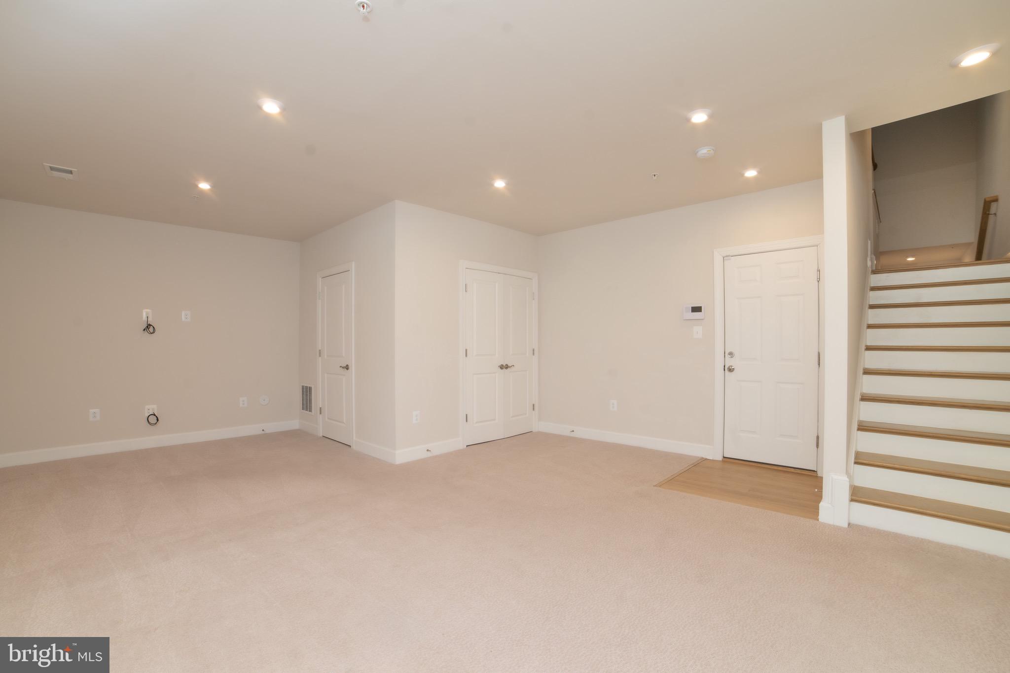 SHIPLEY HOMESTEAD - Residential