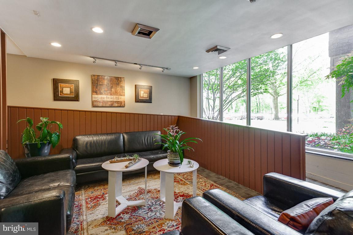 TAKOMA PARK - Residential