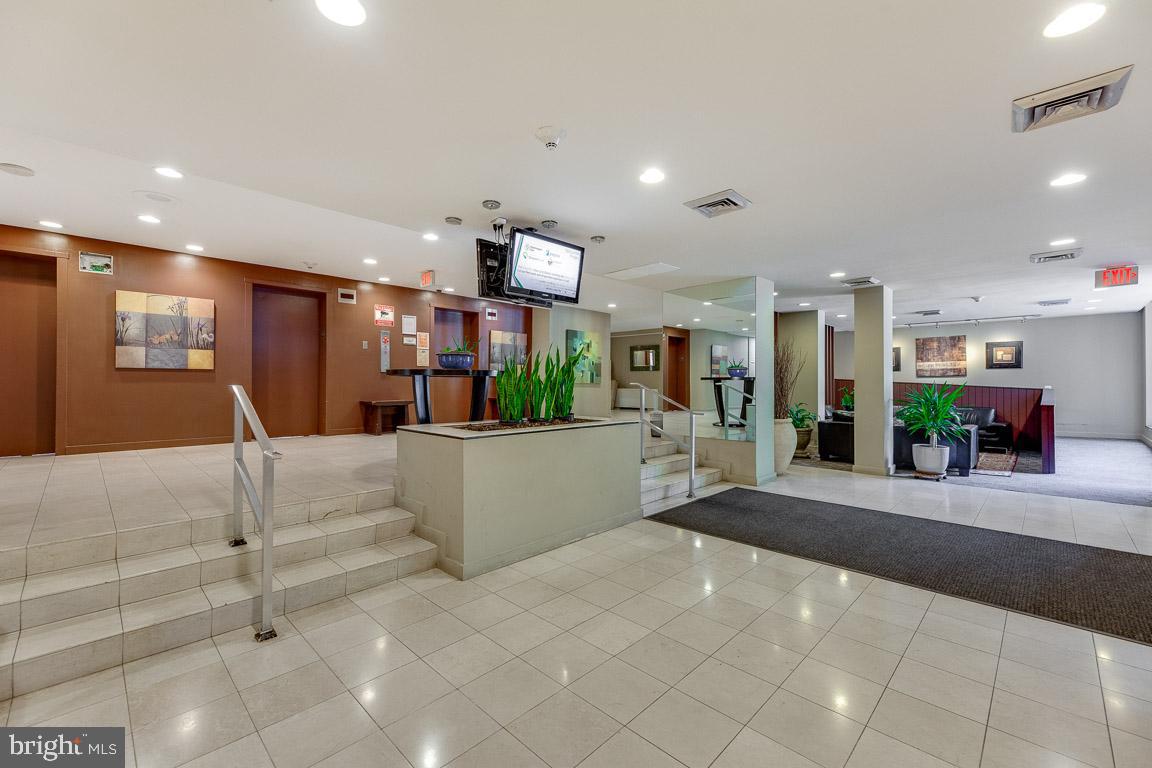 TAKOMA PARK - Residential