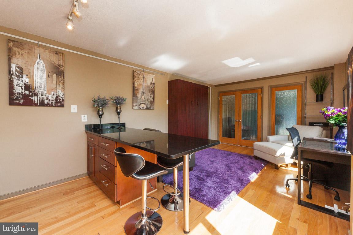 TAKOMA PARK - Residential