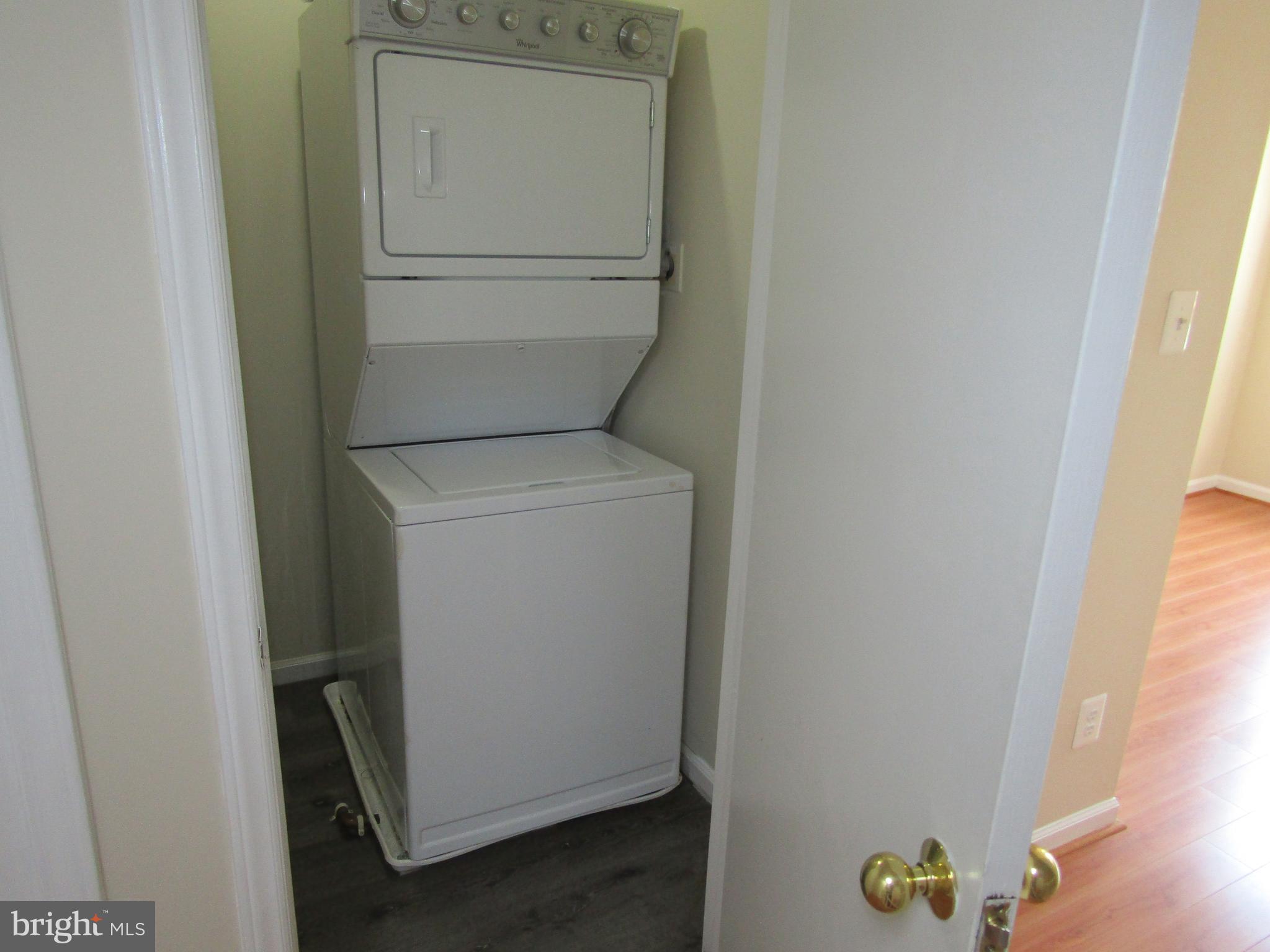 SUNSET RIDGE - Residential