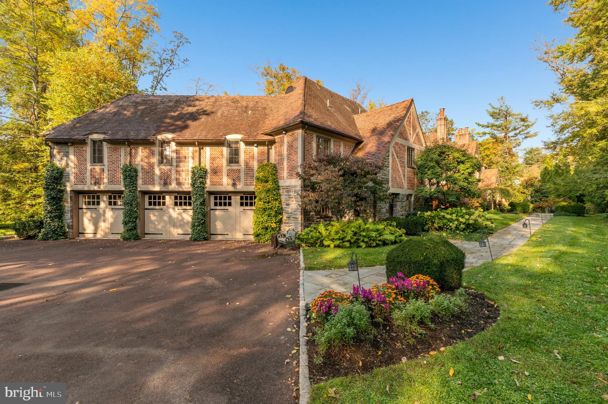 BRYN MAWR - Residential