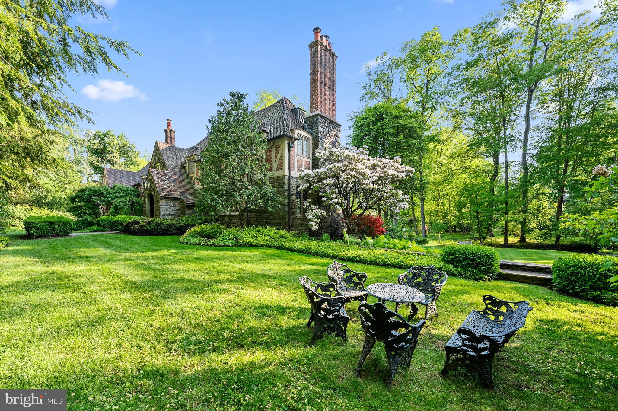 BRYN MAWR - Residential