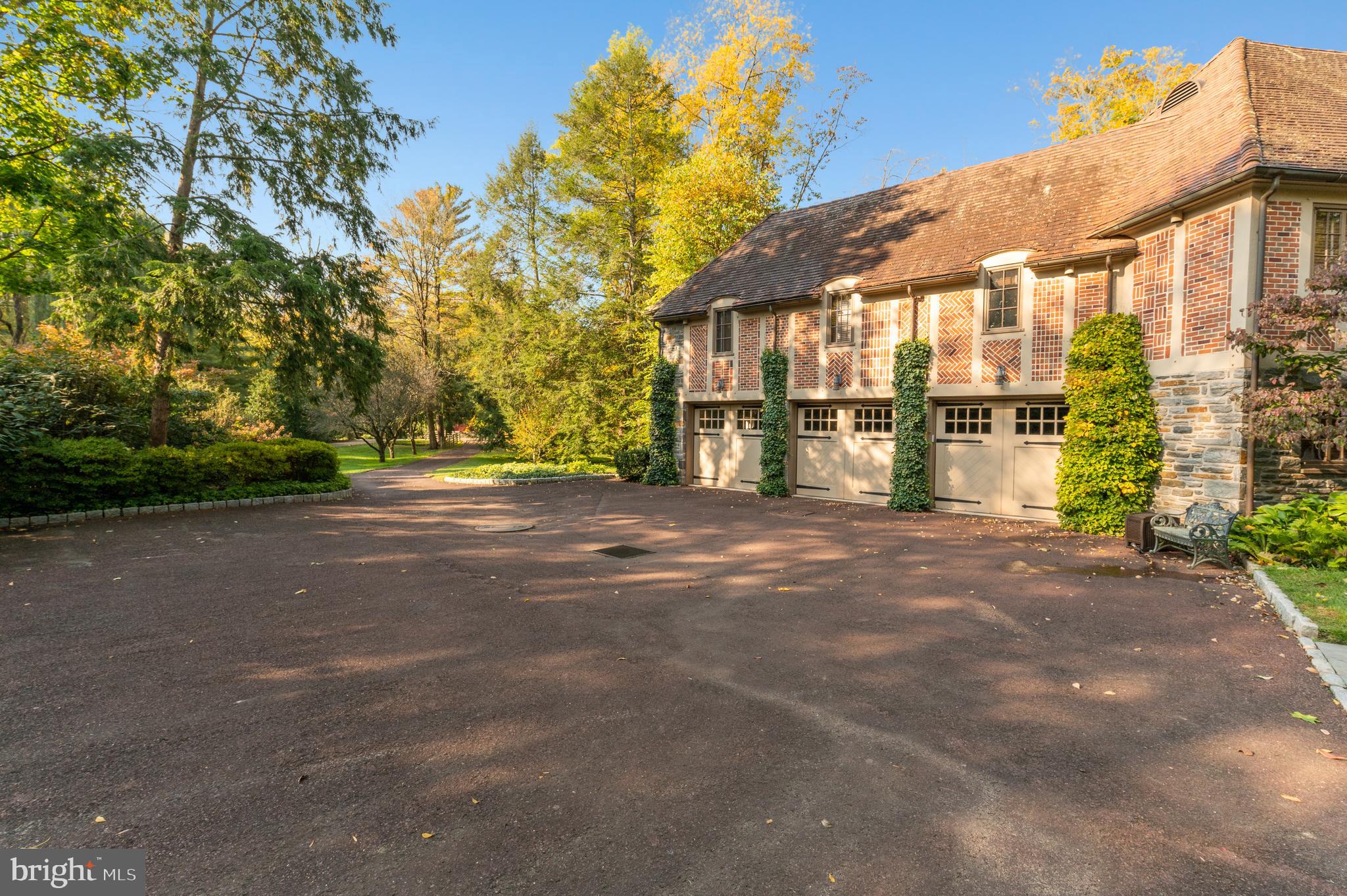 BRYN MAWR - Residential