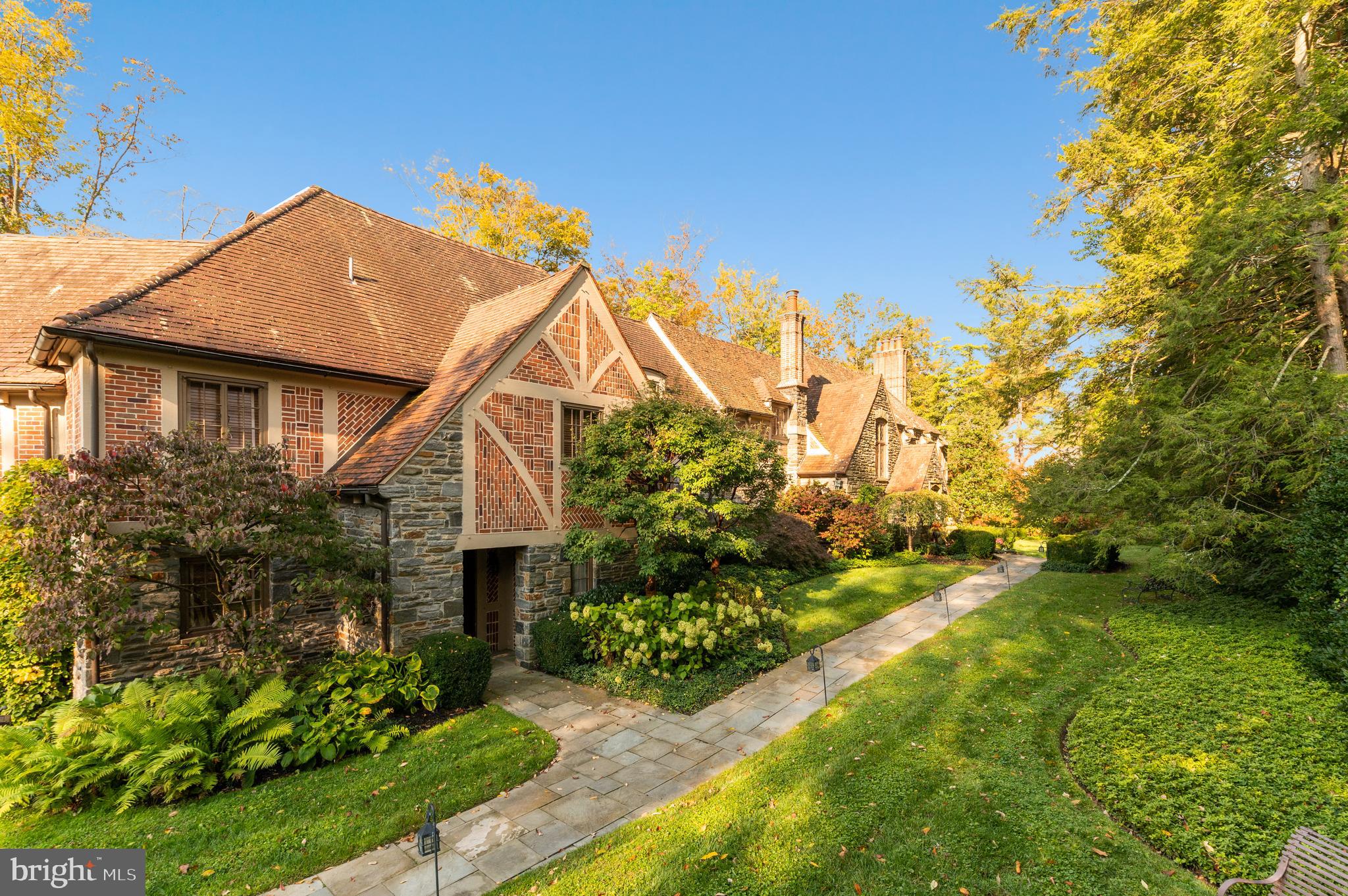 BRYN MAWR - Residential