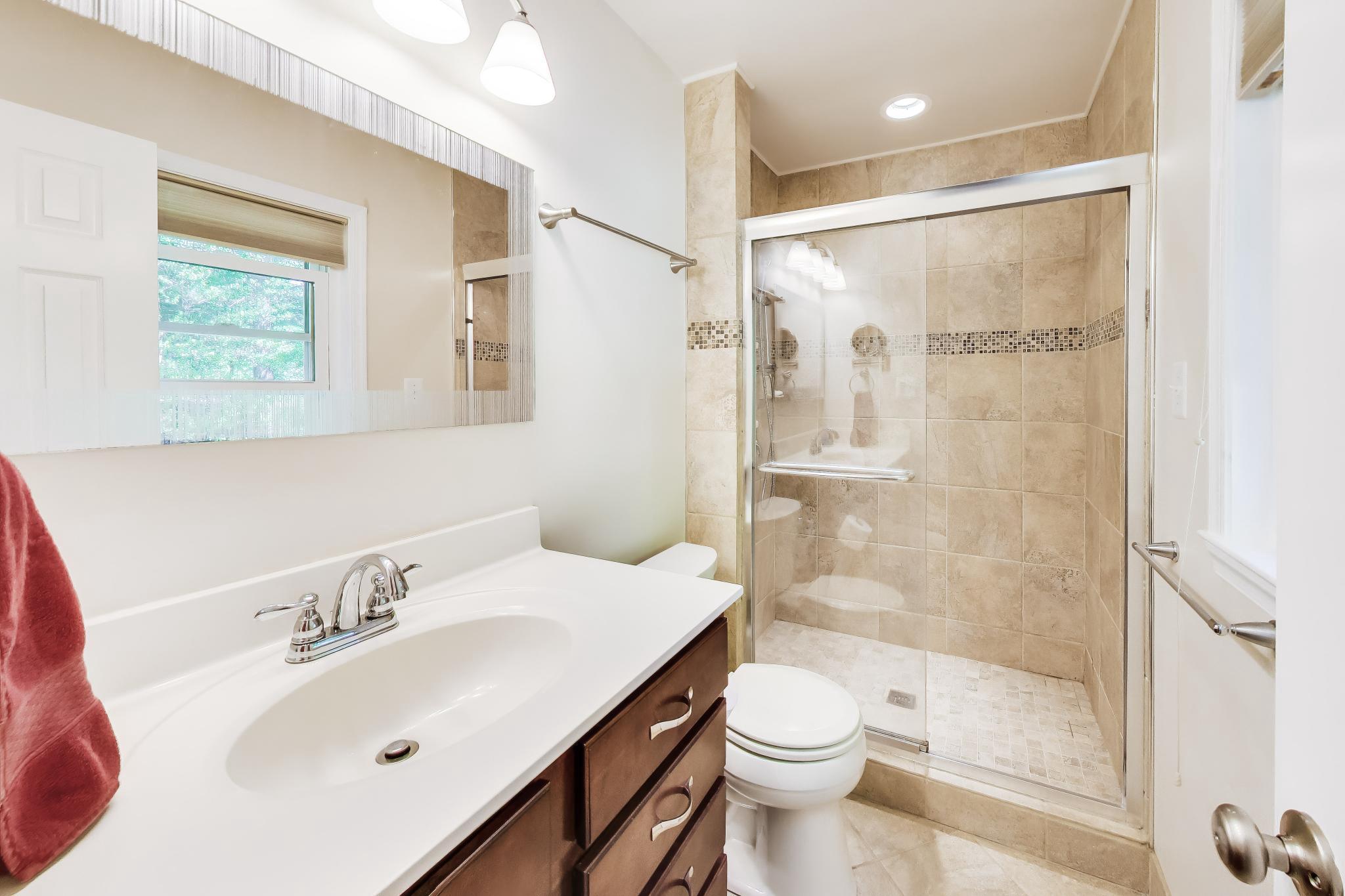 ELLENWOOD - Residential