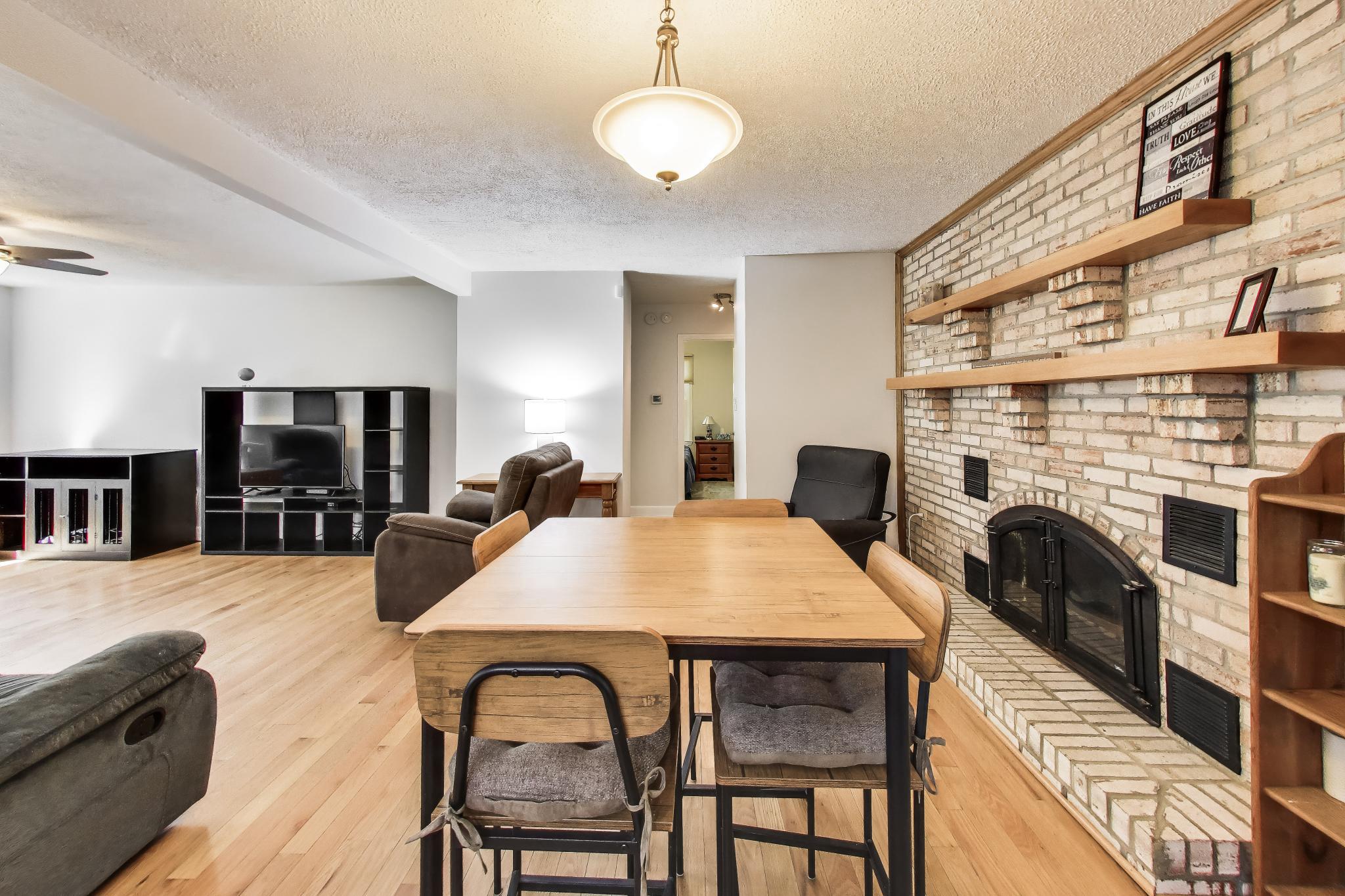 ELLENWOOD - Residential