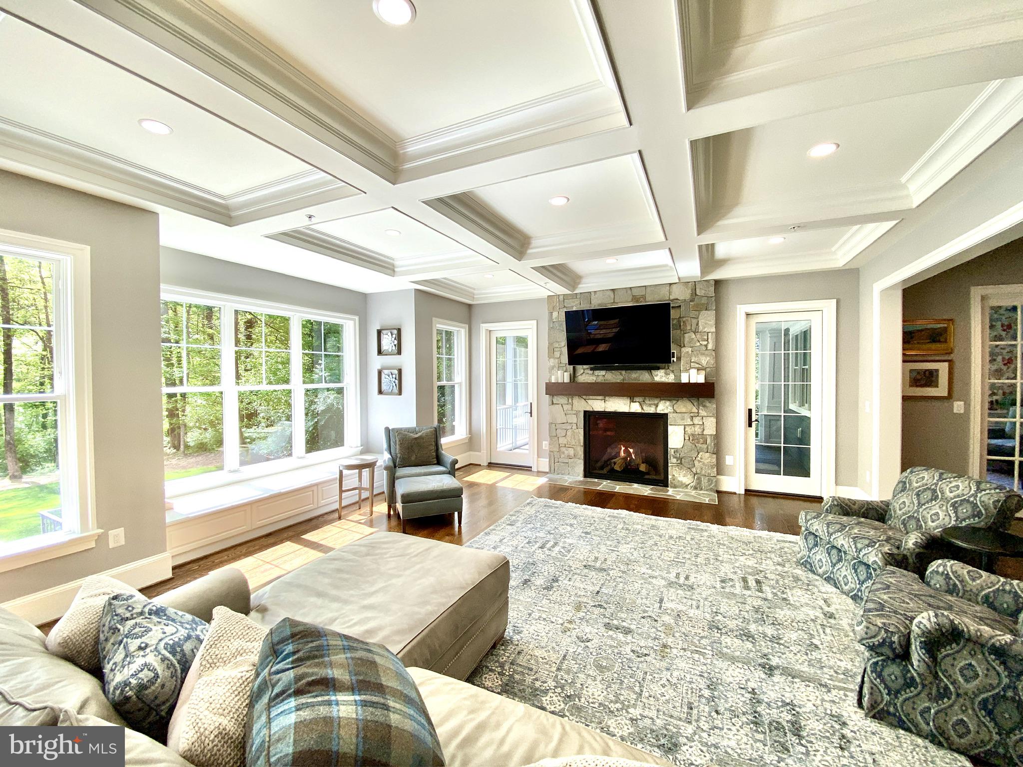 BANNOCKBURN HEIGHTS - Residential