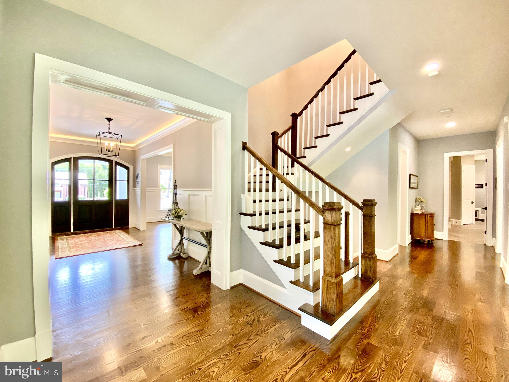 BANNOCKBURN HEIGHTS - Residential