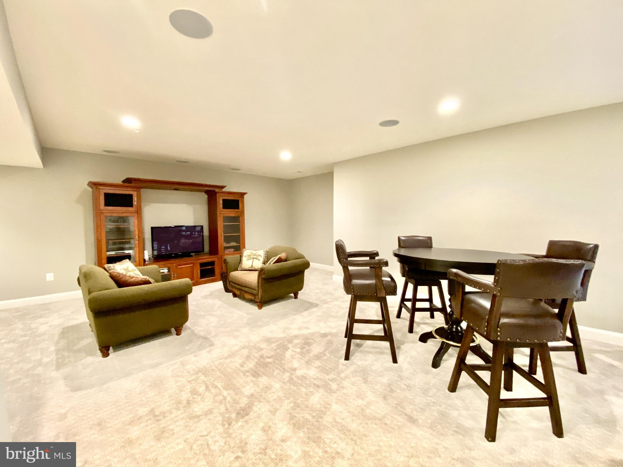 BANNOCKBURN HEIGHTS - Residential