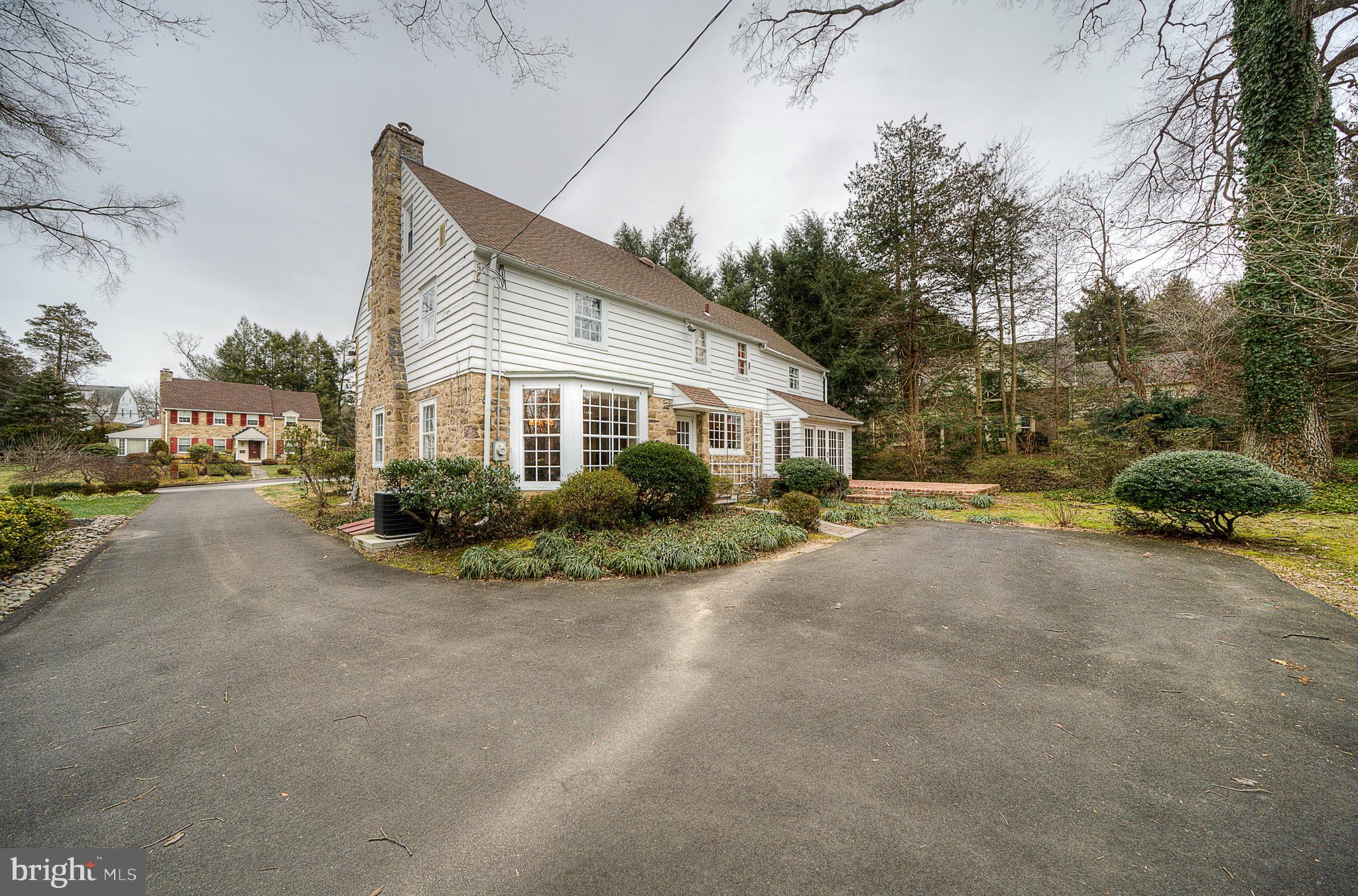 JENKINTOWN MANOR - Residential