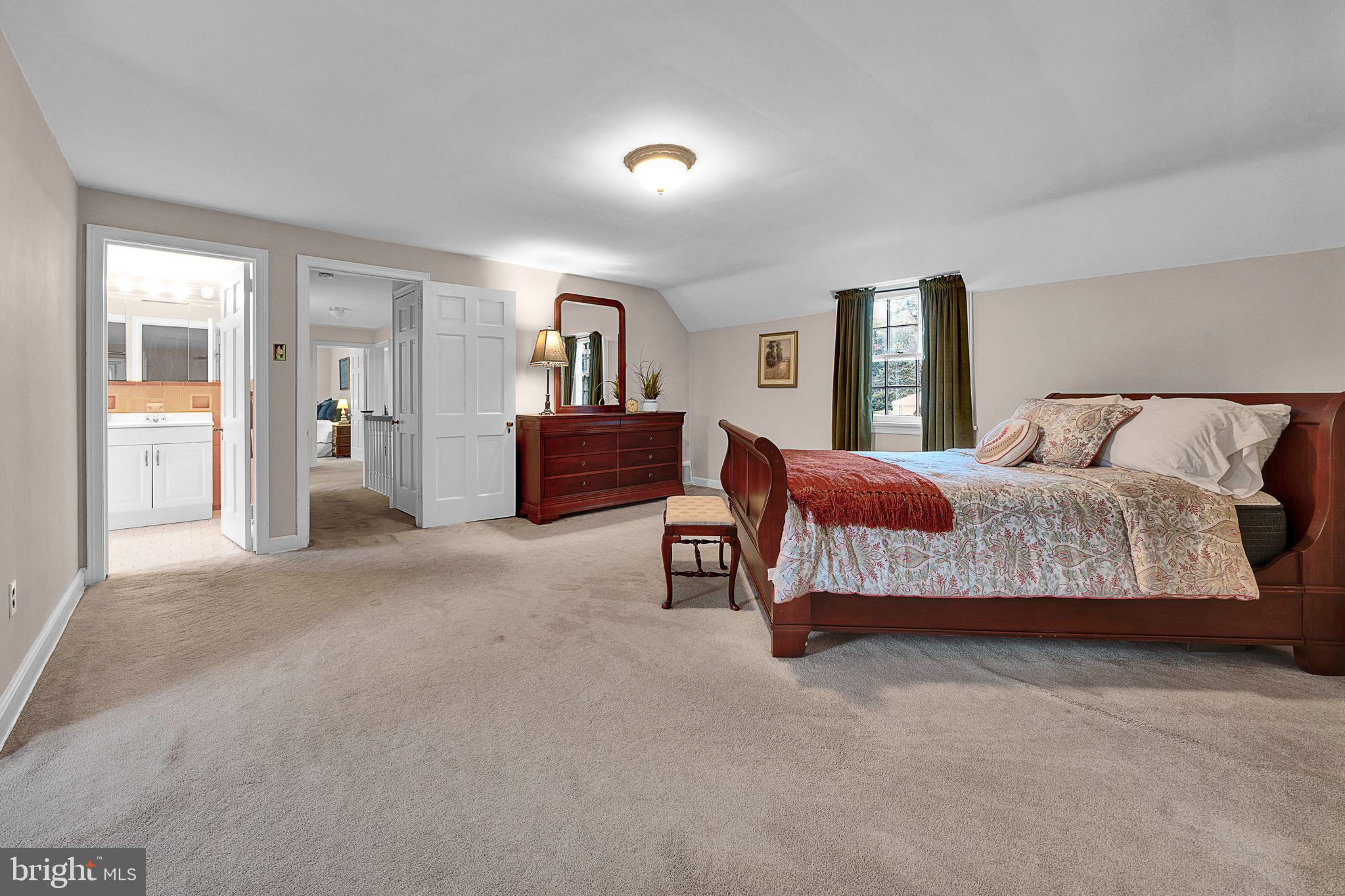 JENKINTOWN MANOR - Residential